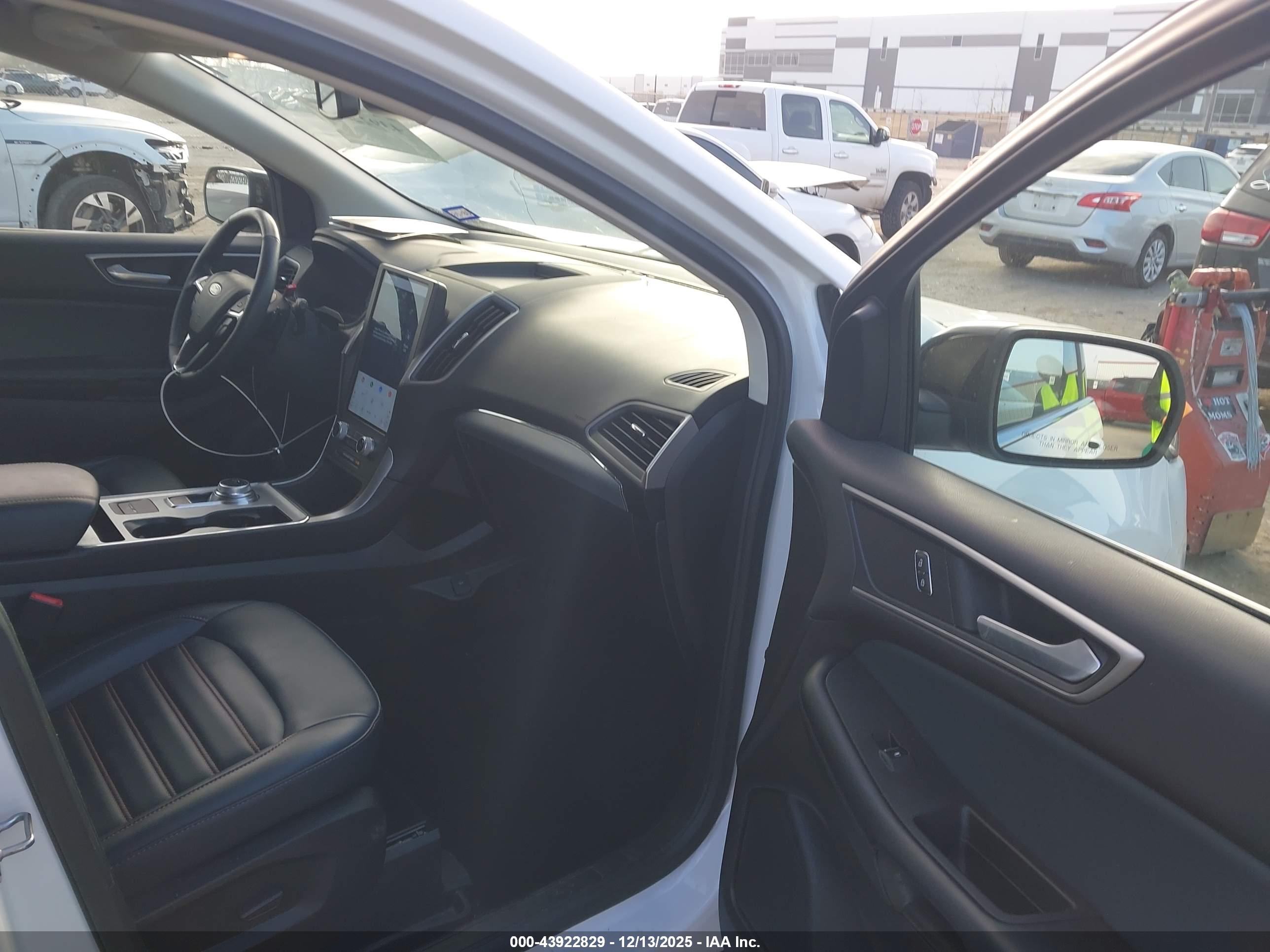 FORD EDGE image 5