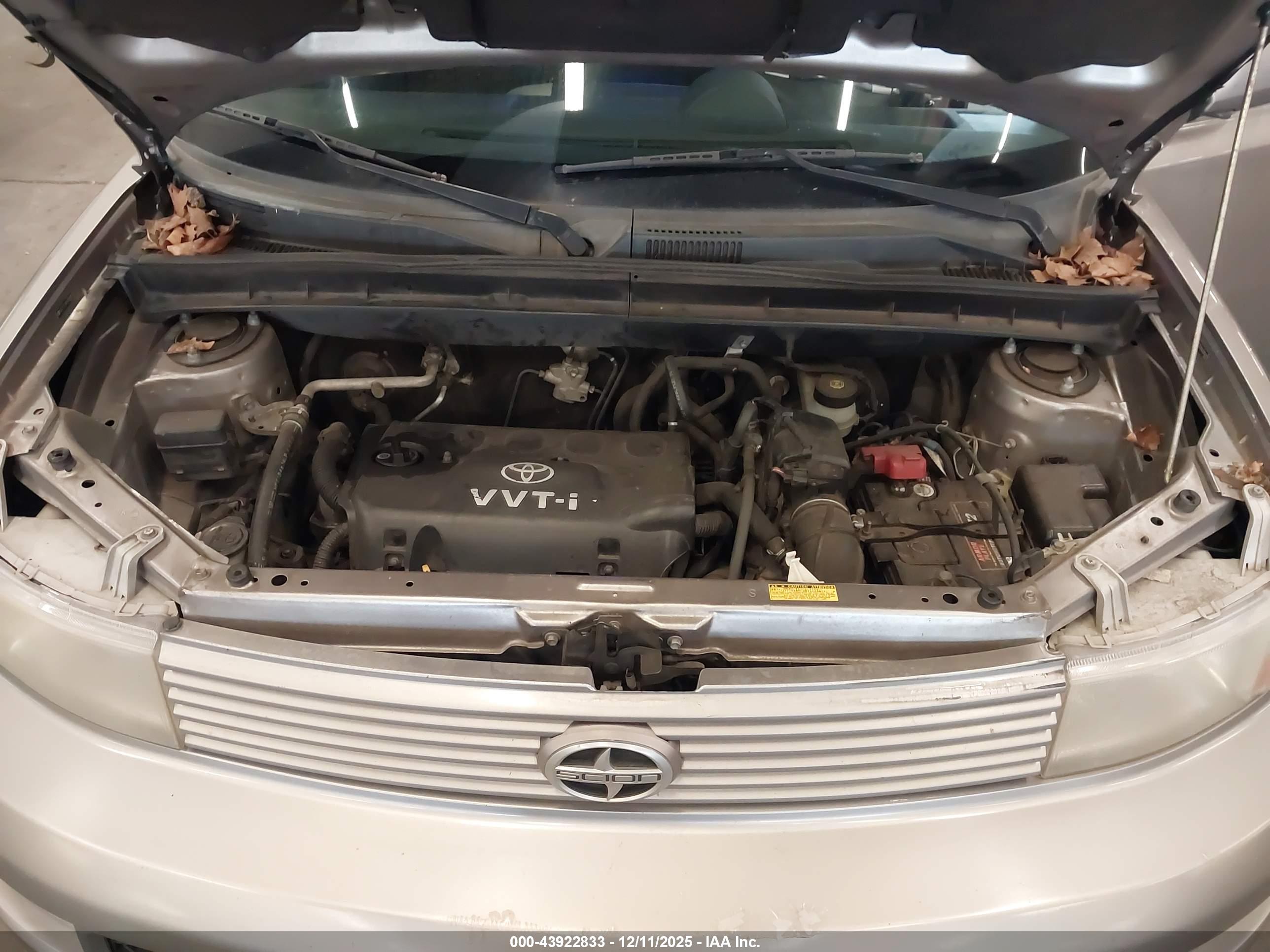 SCION XB image 10