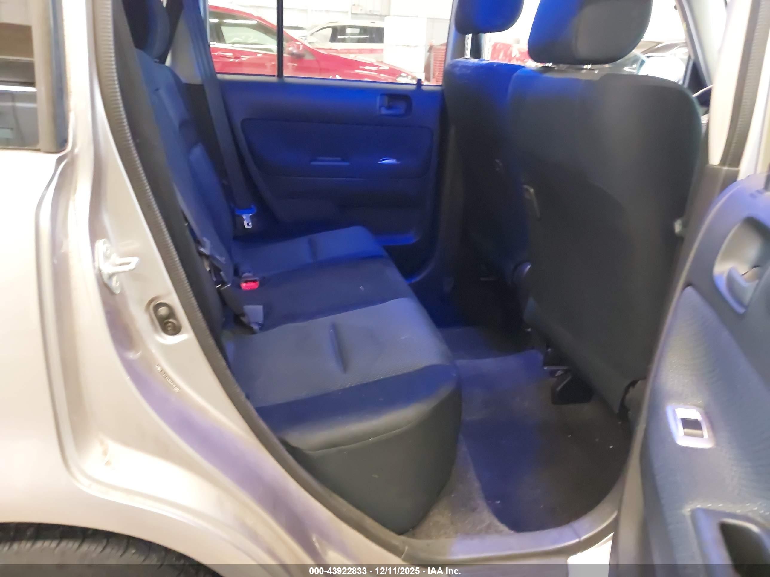 SCION XB image 8