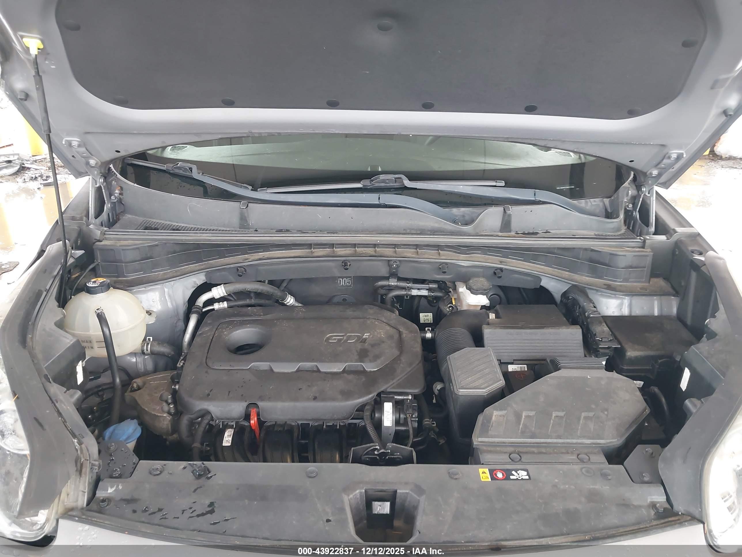 KIA SPORTAGE image 10
