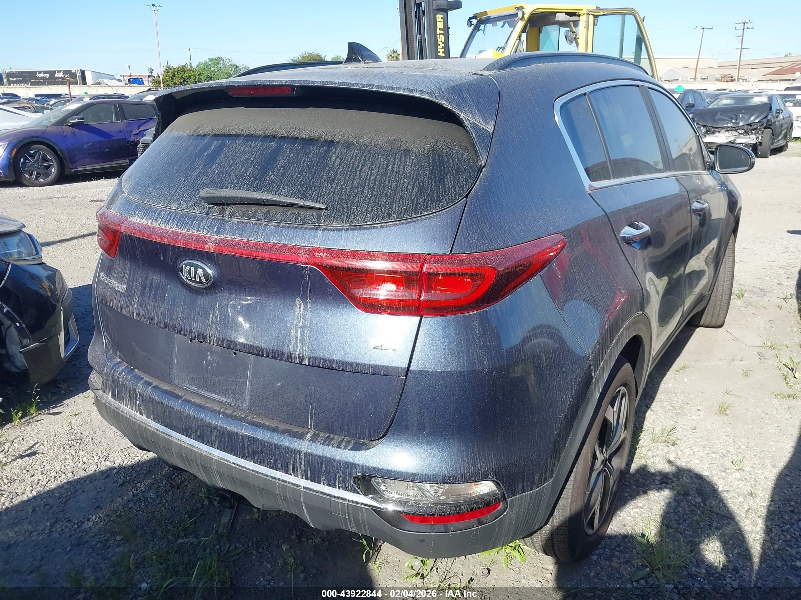 KIA SPORTAGE image 4