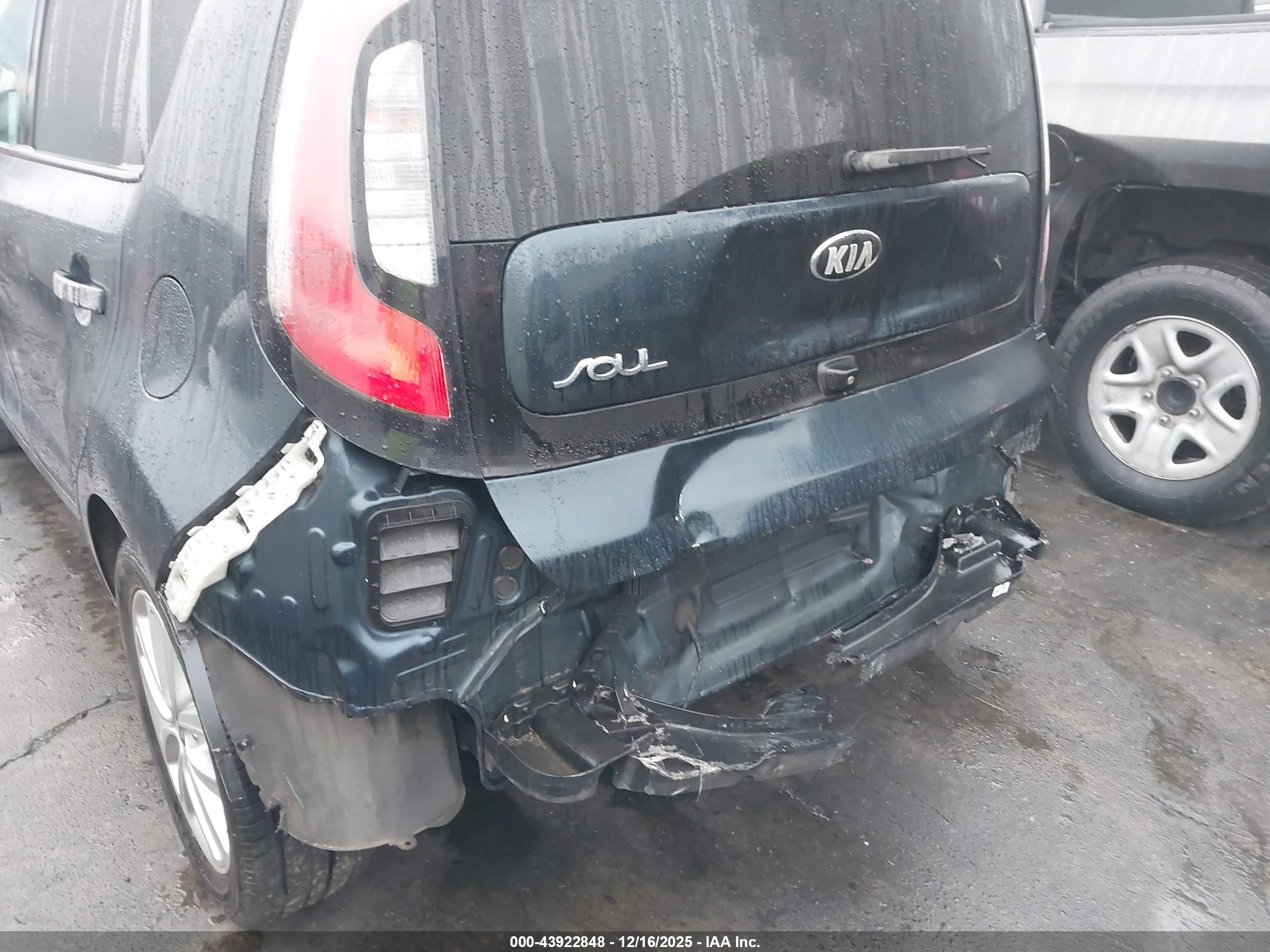 KIA SOUL image 6