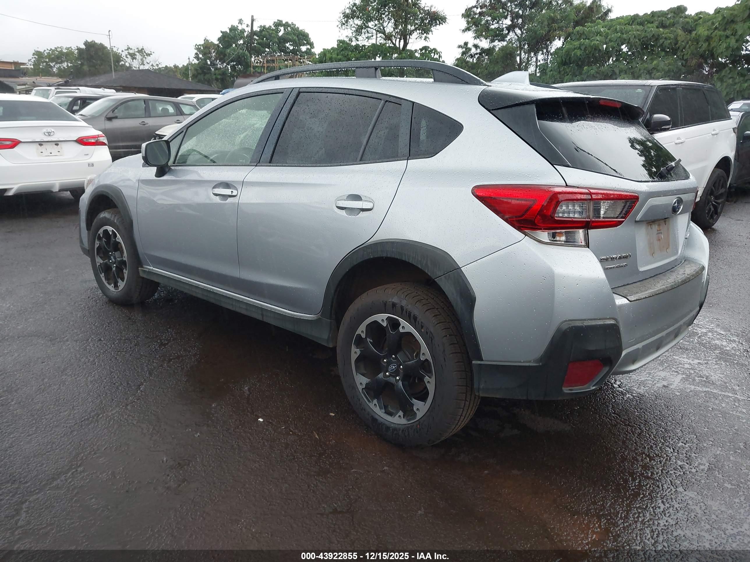 SUBARU CROSSTREK image 3