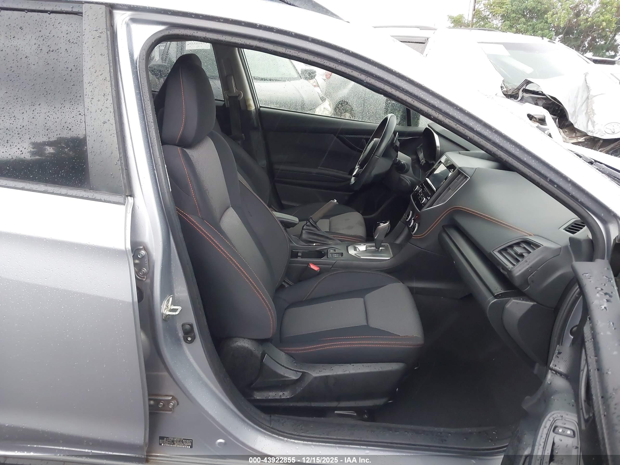 SUBARU CROSSTREK image 5