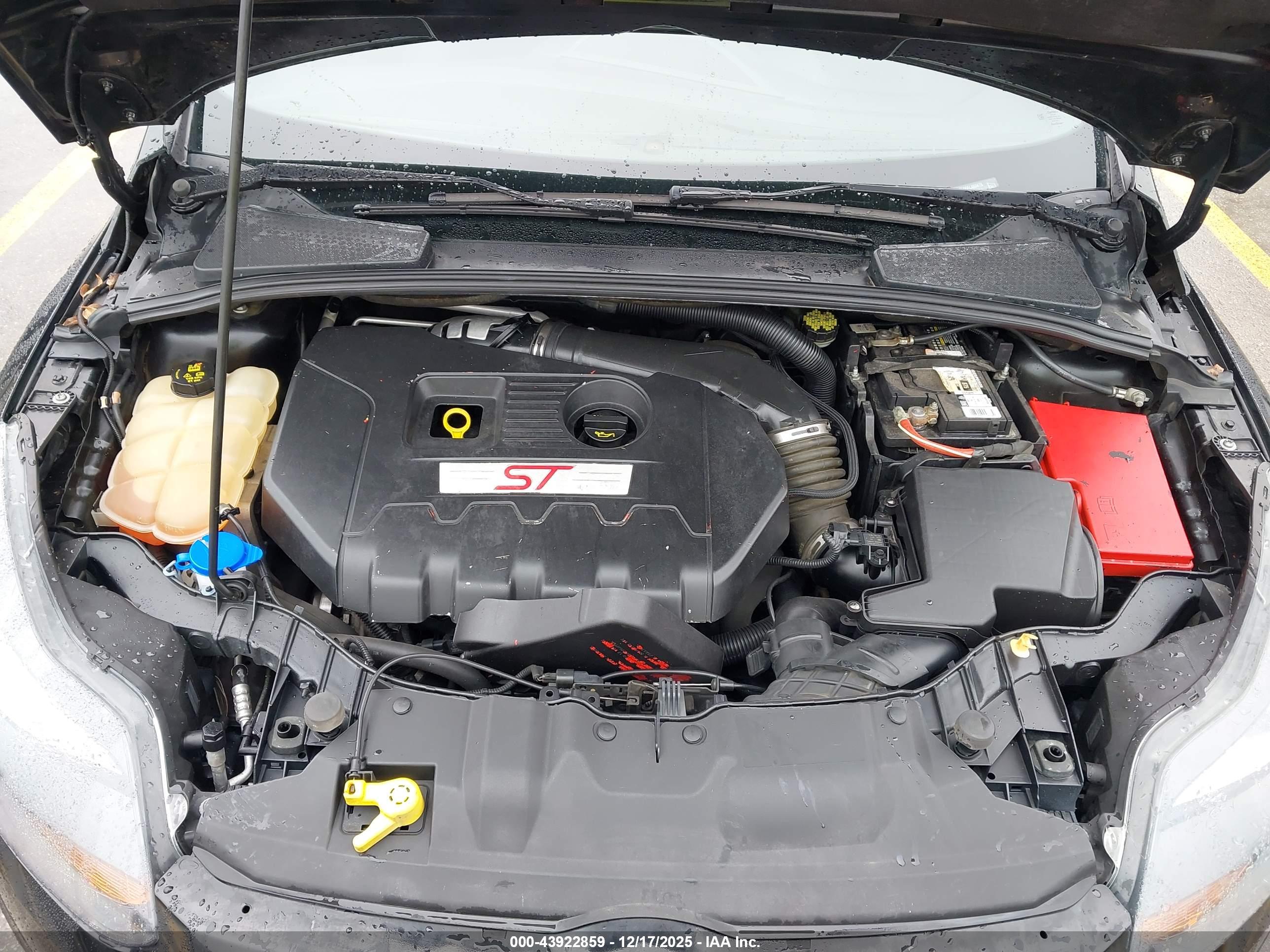 FORD FOCUS image 10