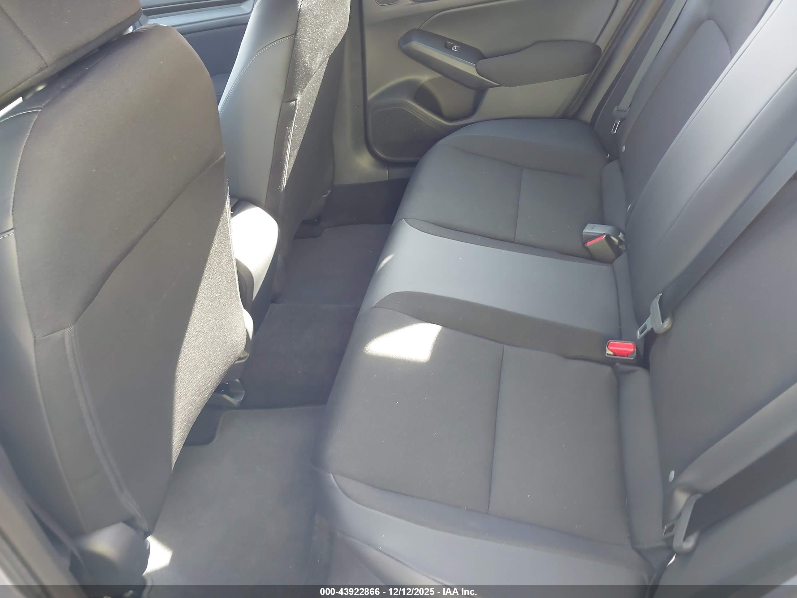 HONDA CIVIC image 8