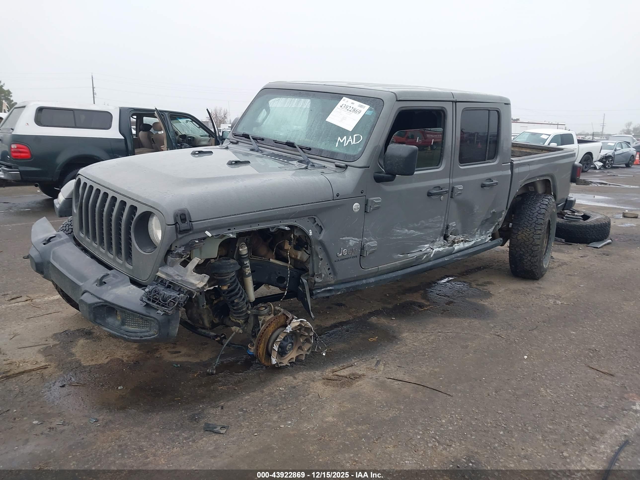JEEP GLADIATOR image 2
