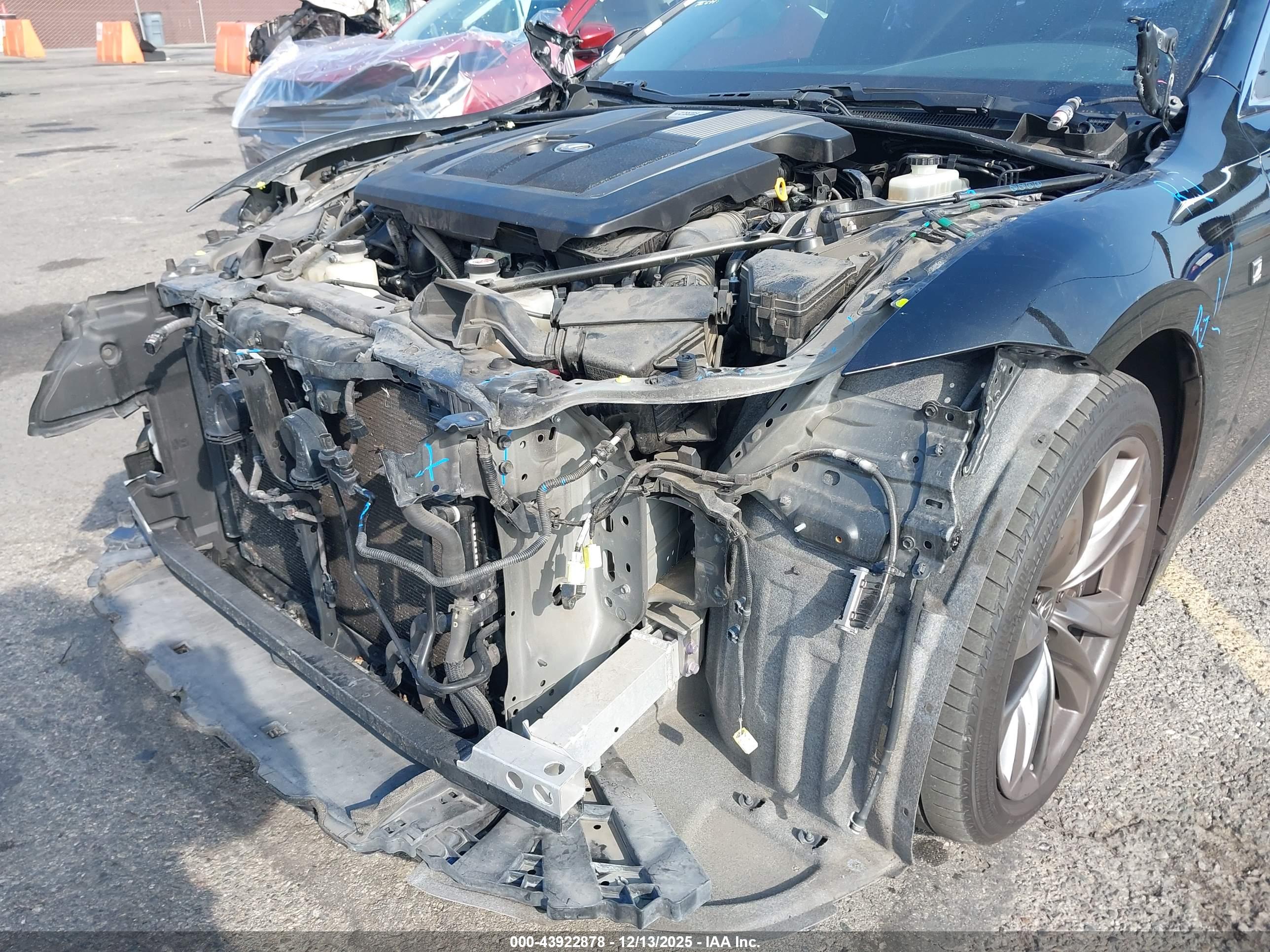 LEXUS LS image 6