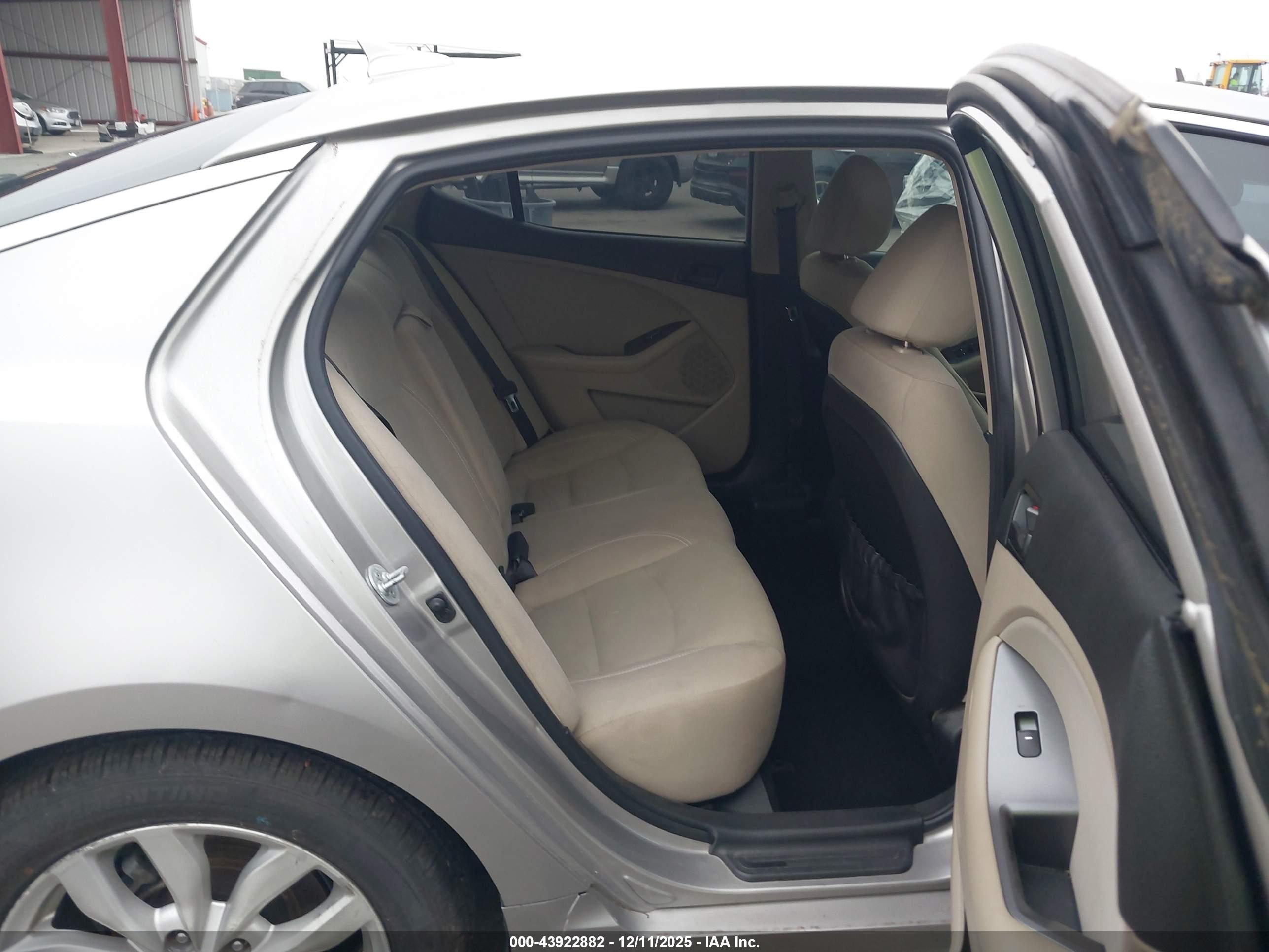 KIA OPTIMA image 8