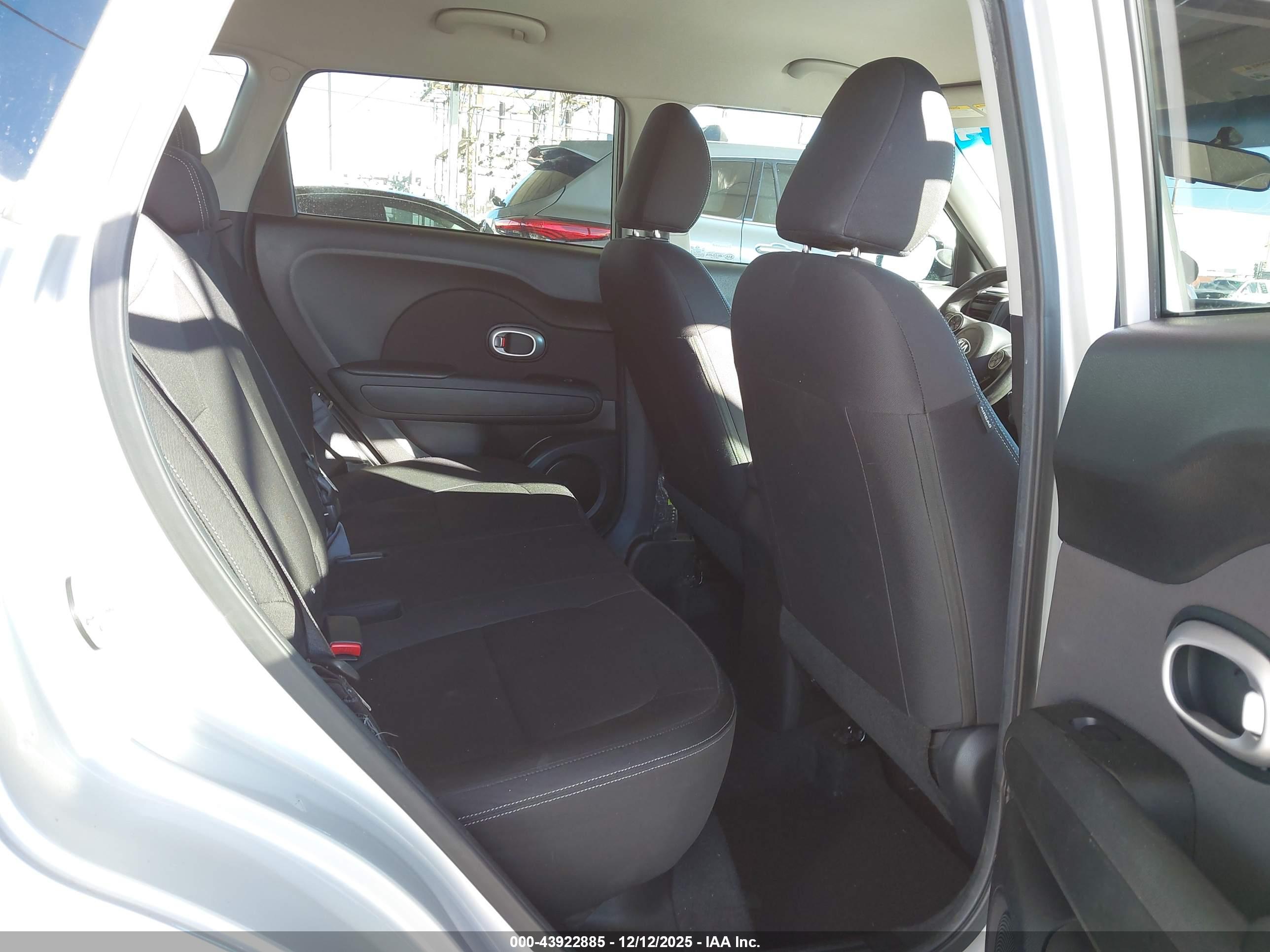 KIA SOUL image 8
