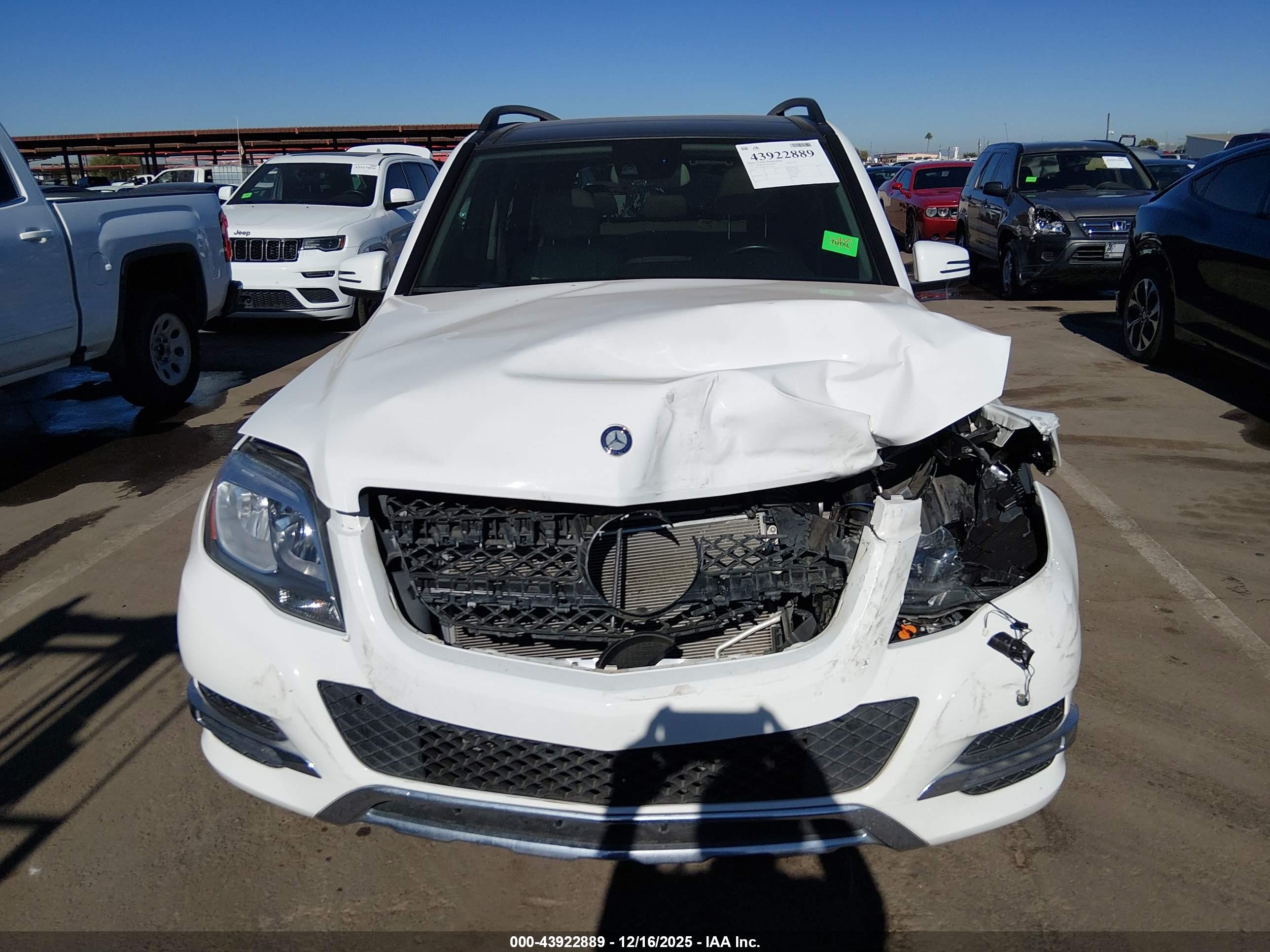 MERCEDES-BENZ GLK image 6