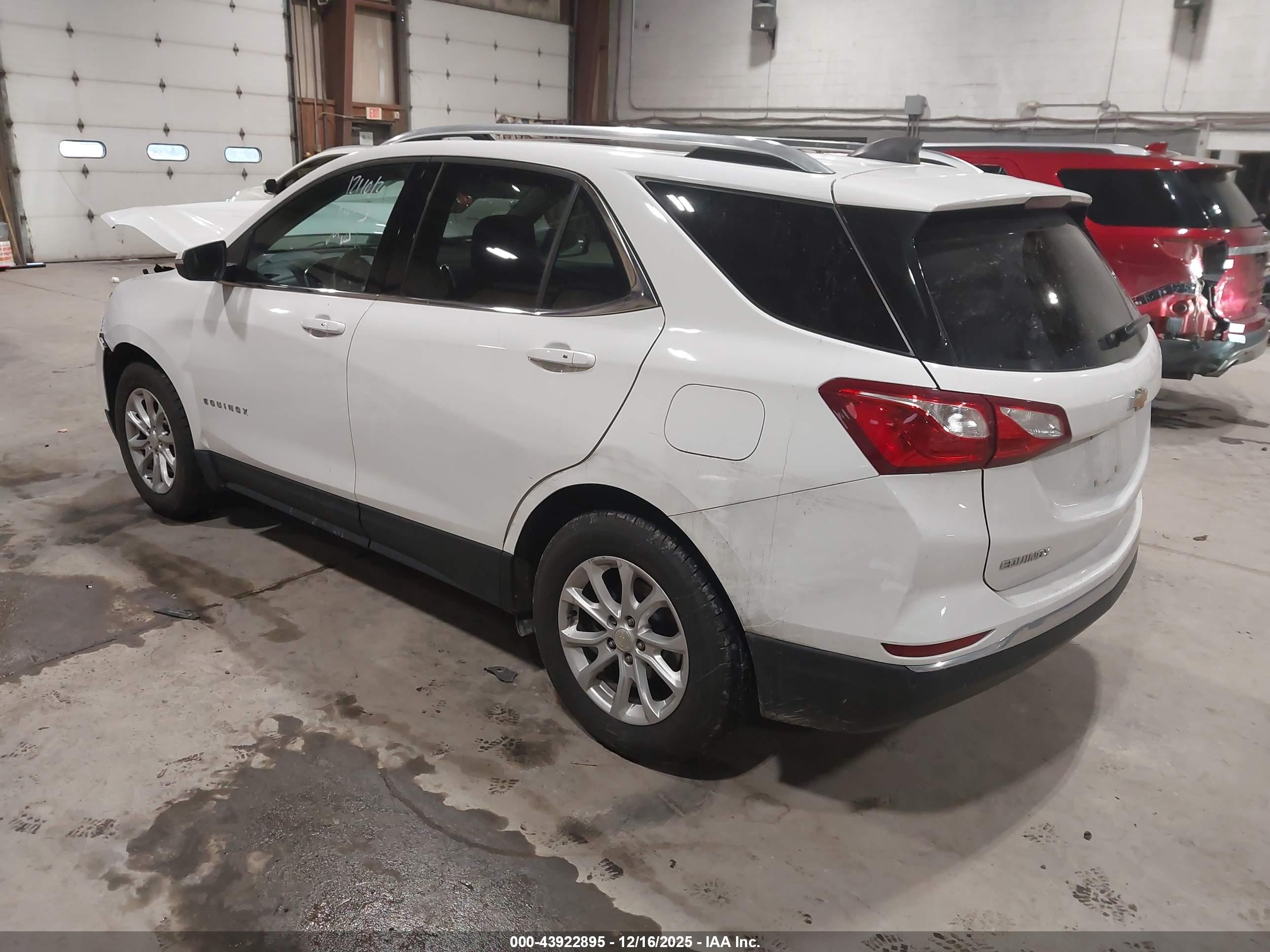 CHEVROLET EQUINOX image 3