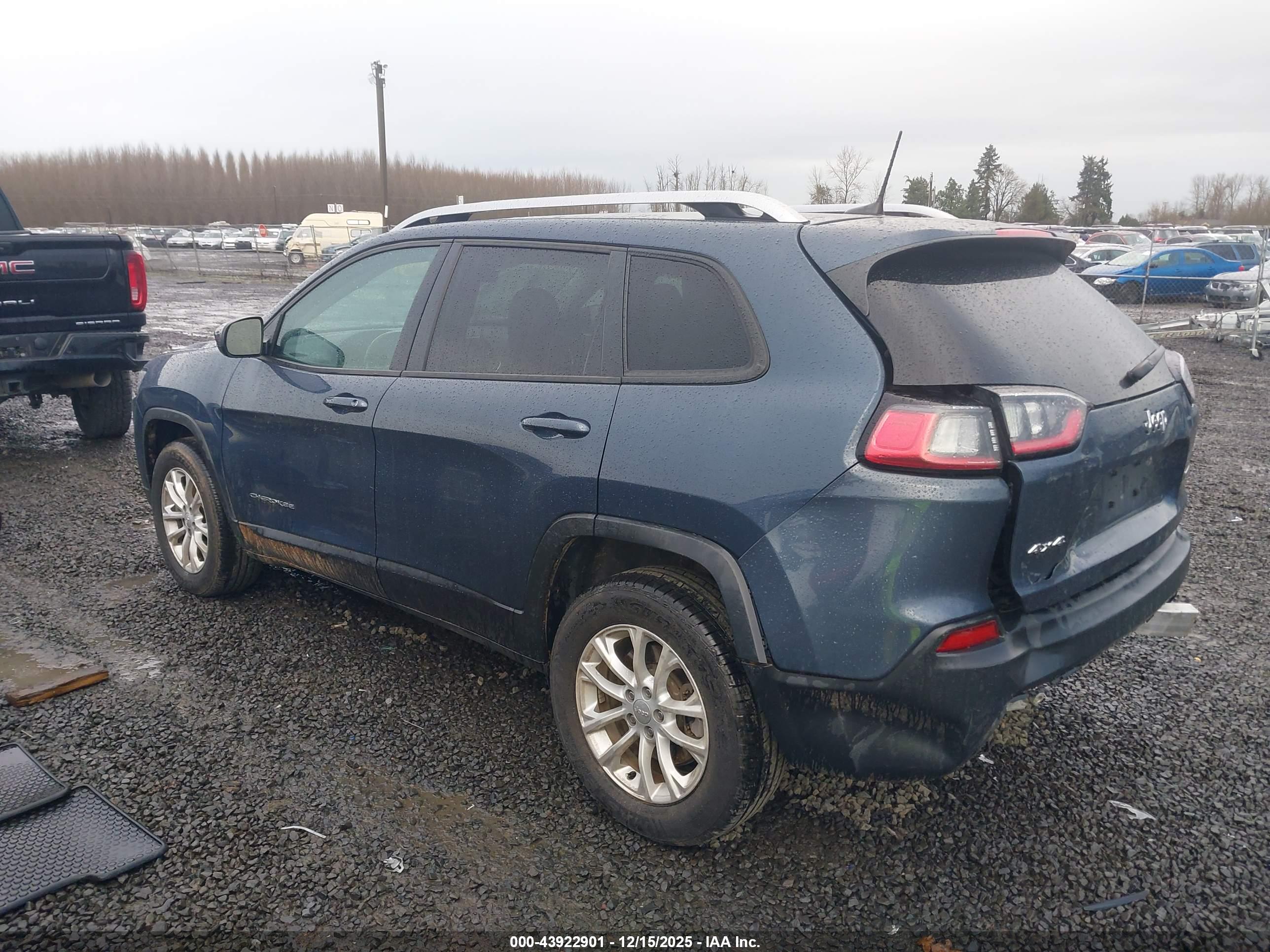 JEEP CHEROKEE image 3