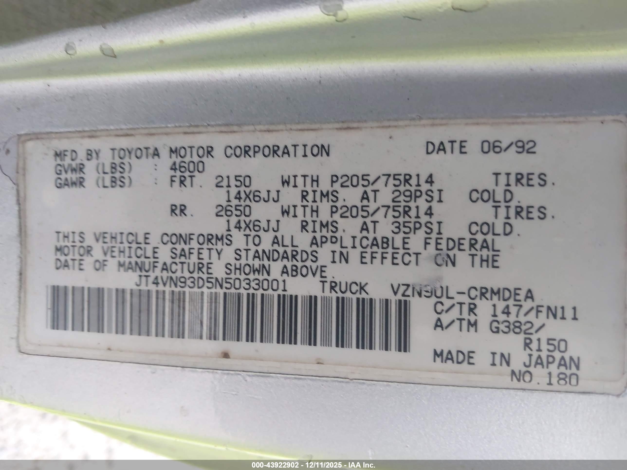 TOYOTA PICKUP image 9