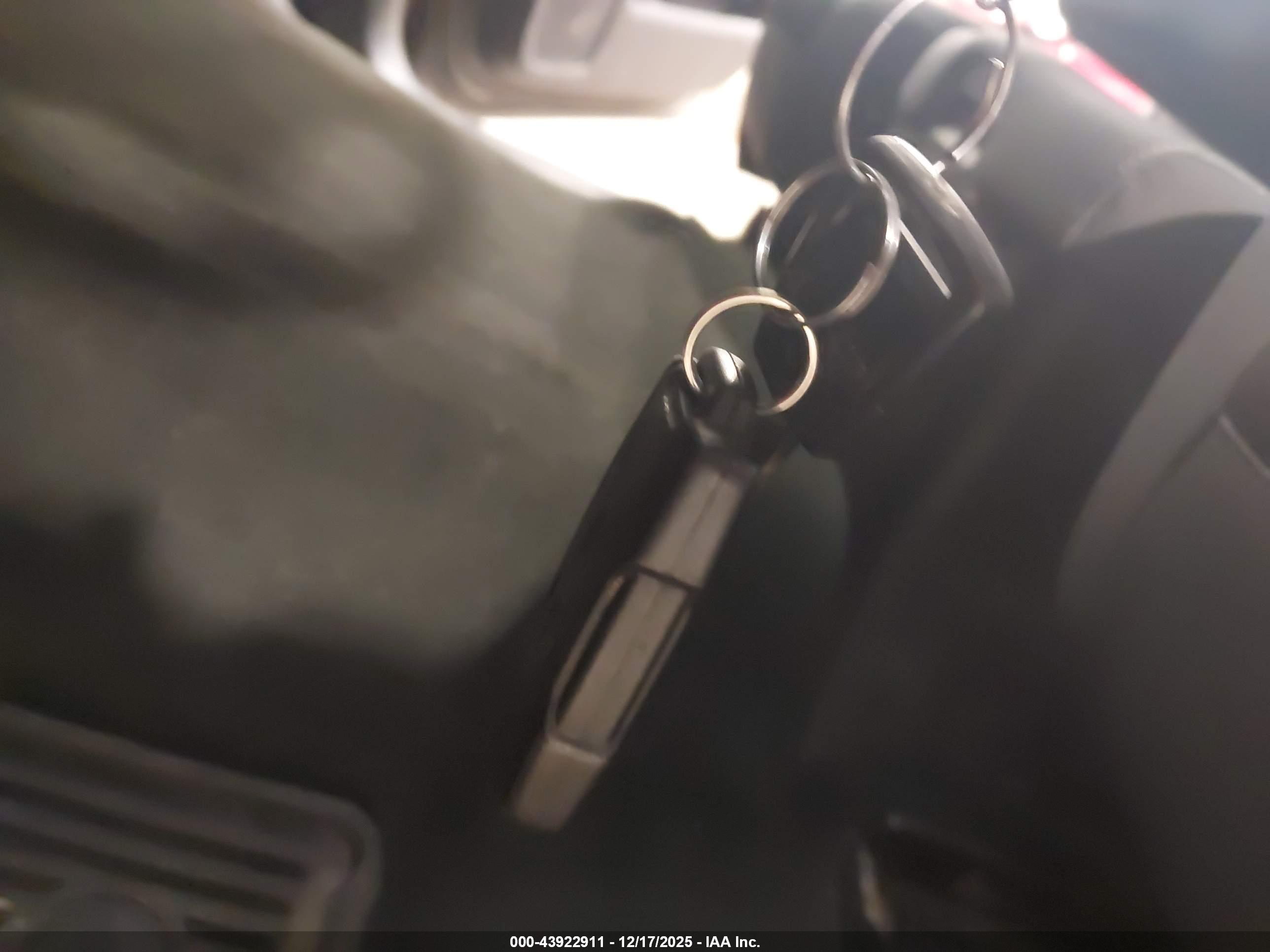 GMC SIERRA image 11
