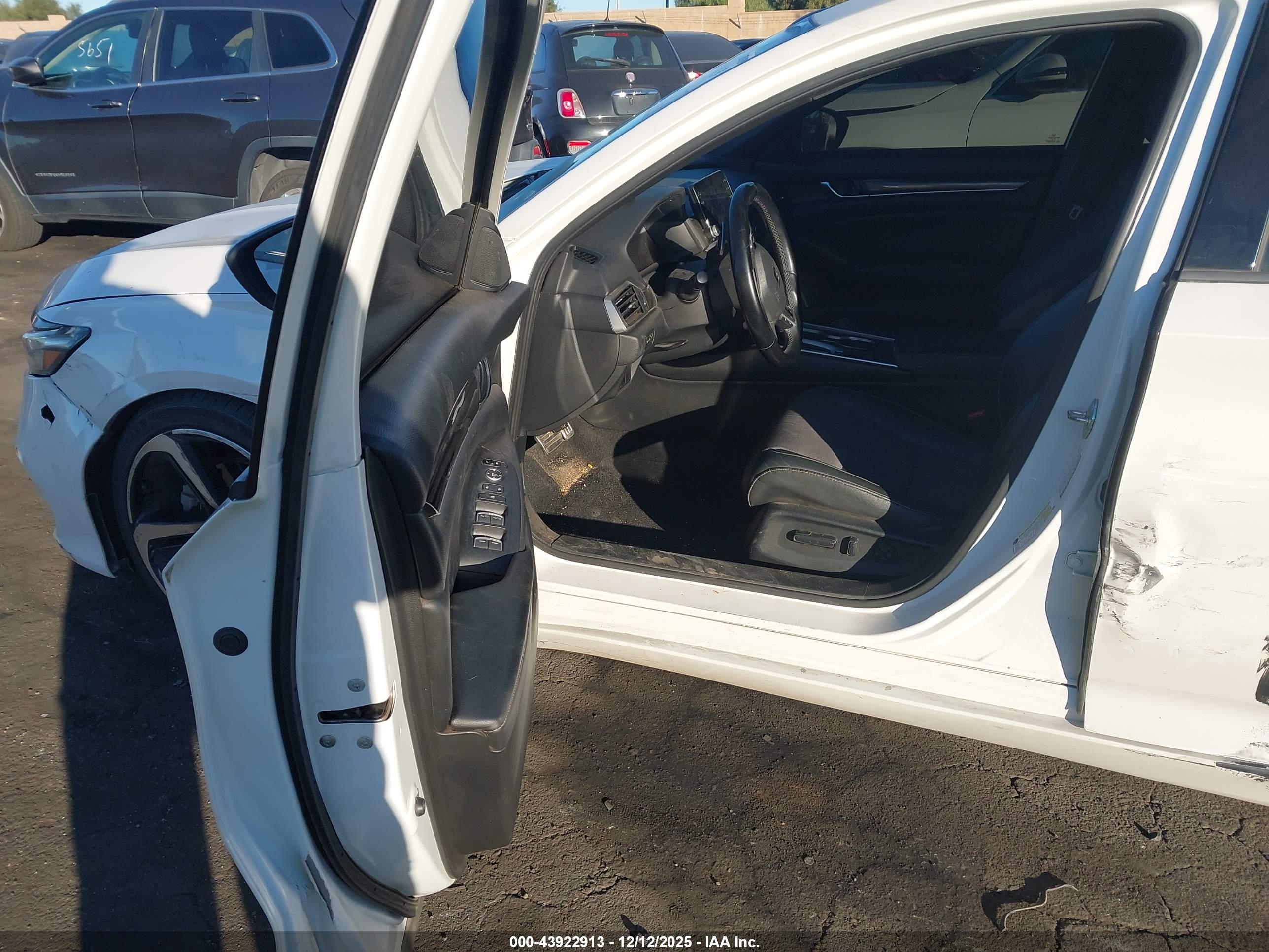 HONDA ACCORD image 5