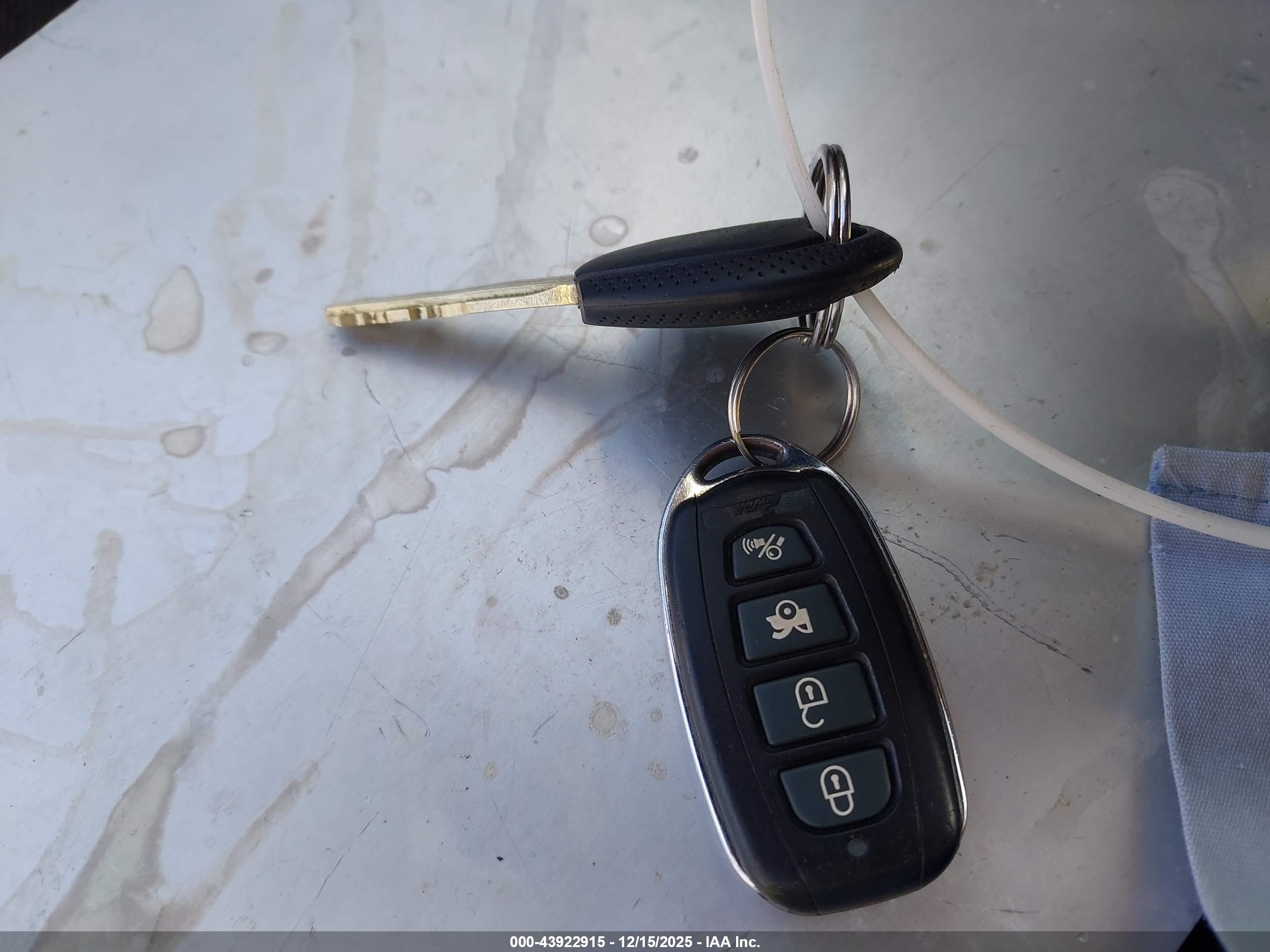 KIA RIO image 11