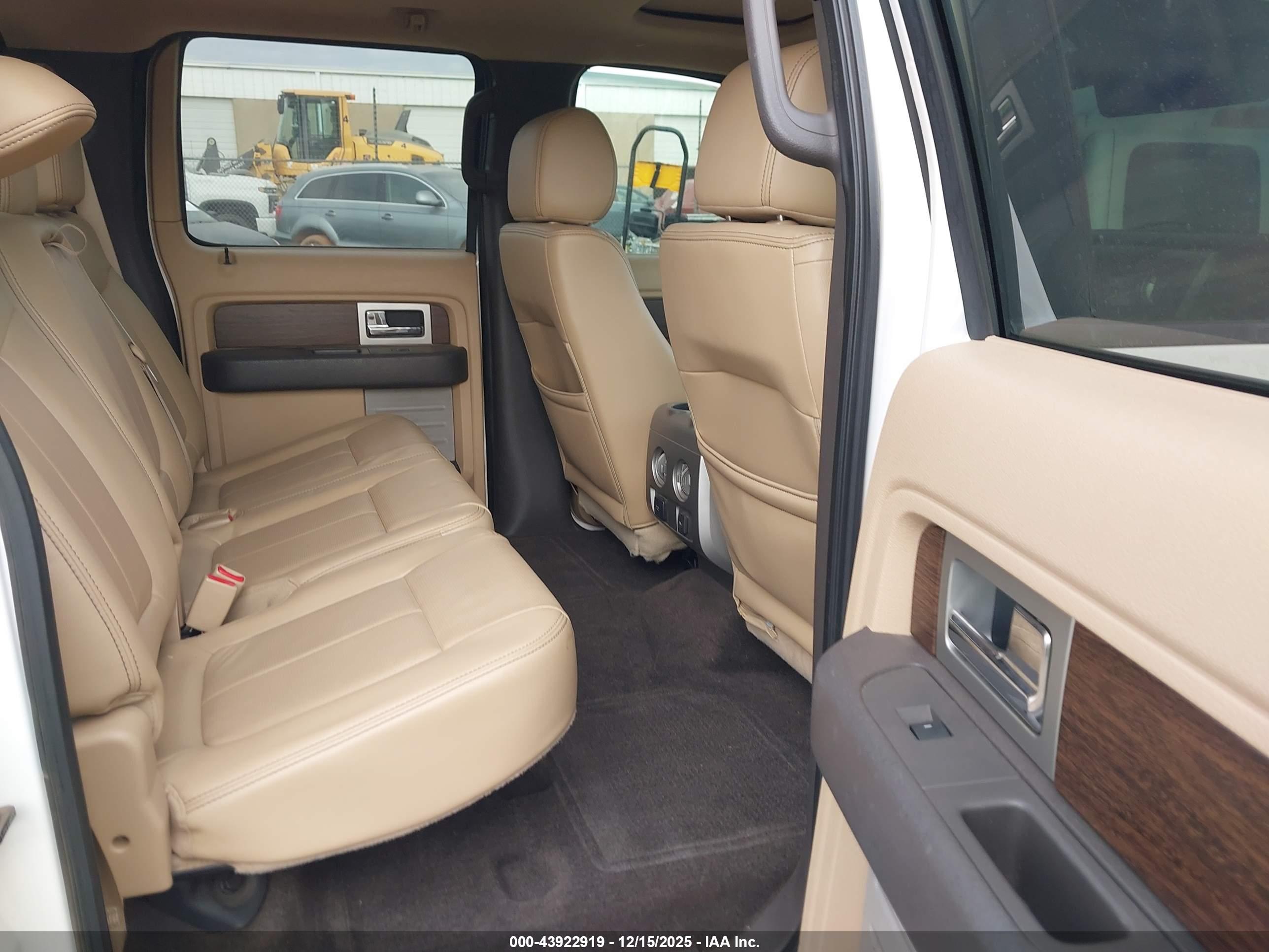 FORD F-150 image 8