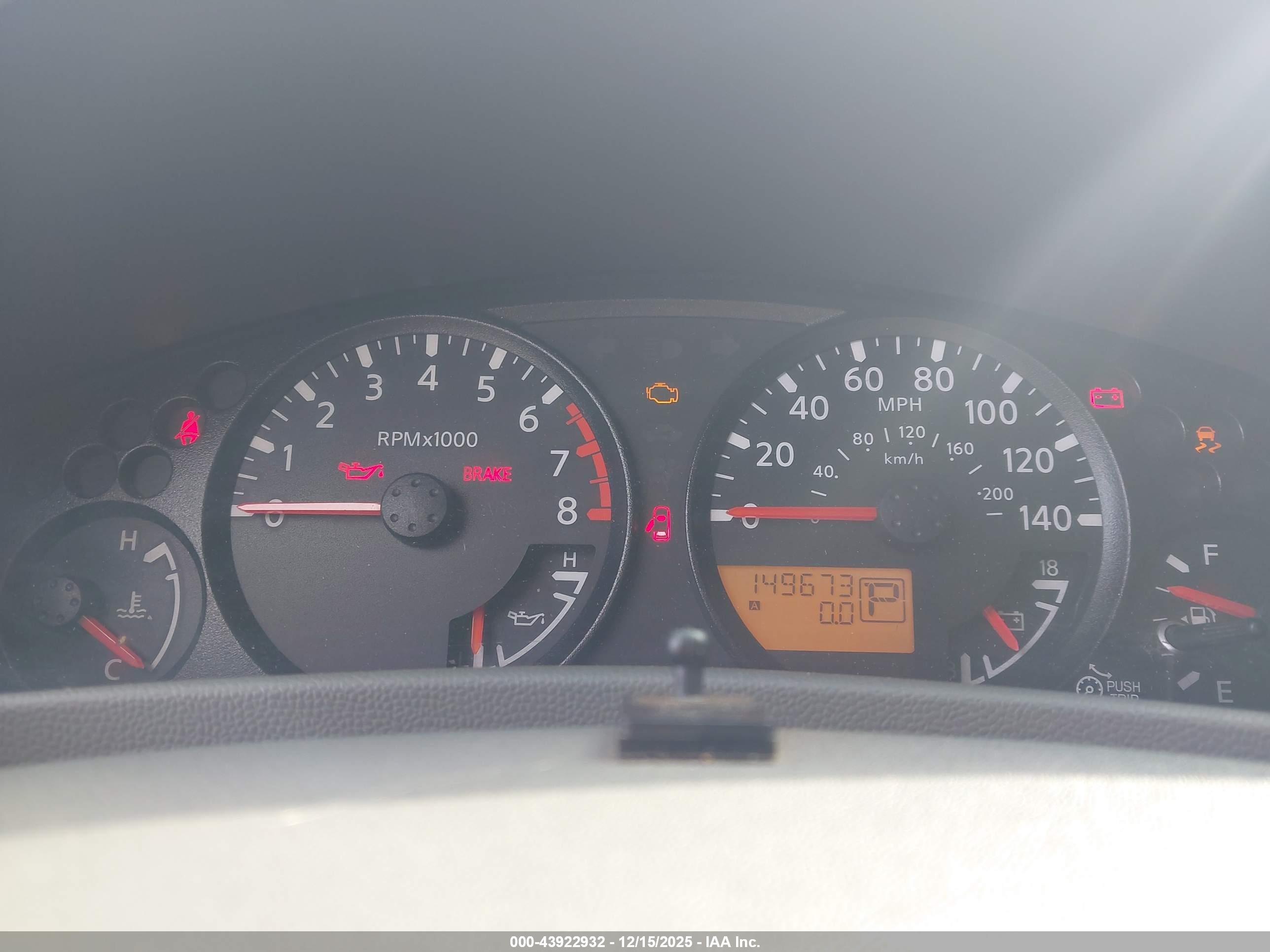 NISSAN FRONTIER image 7