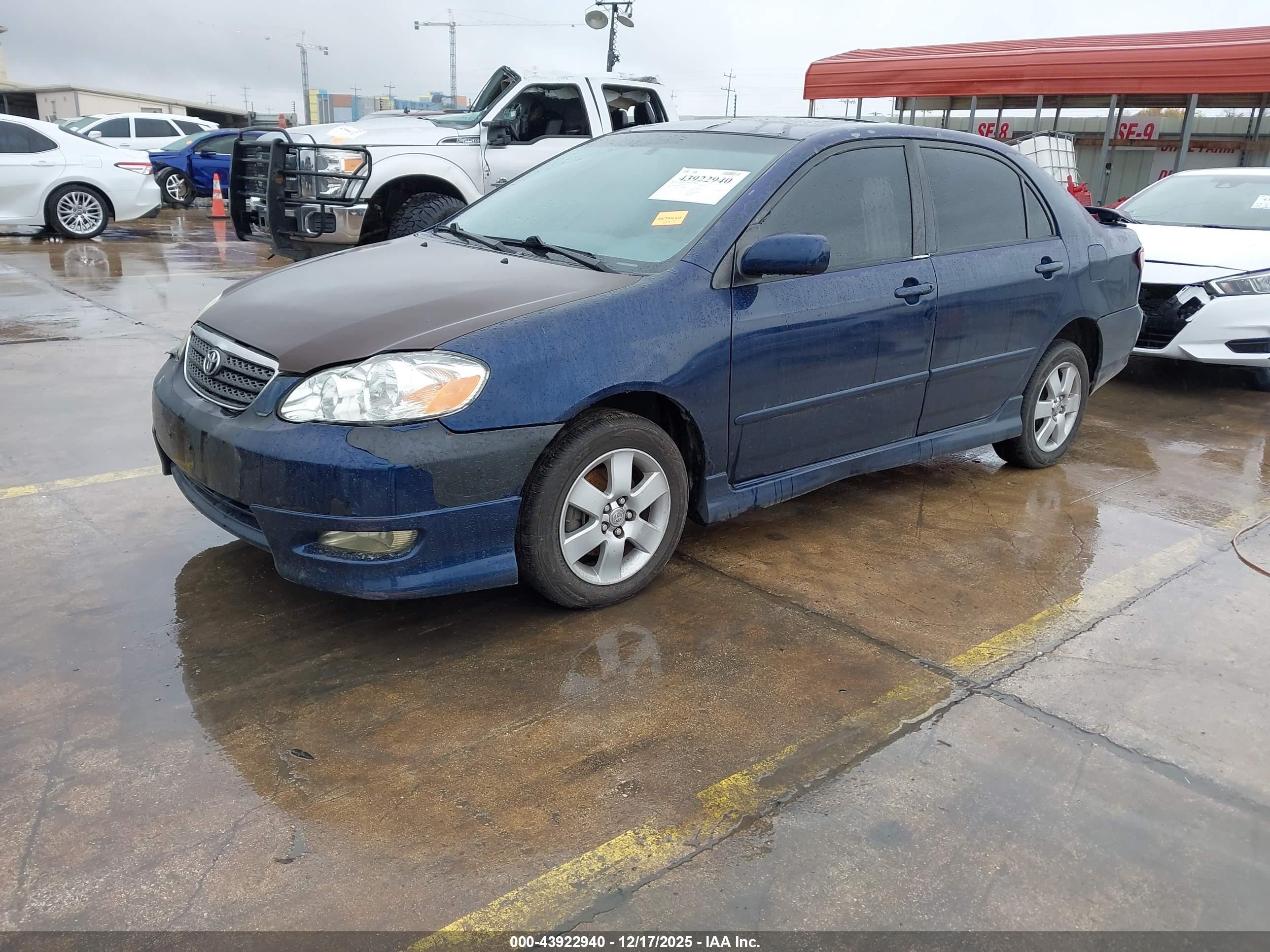 TOYOTA COROLLA image 2