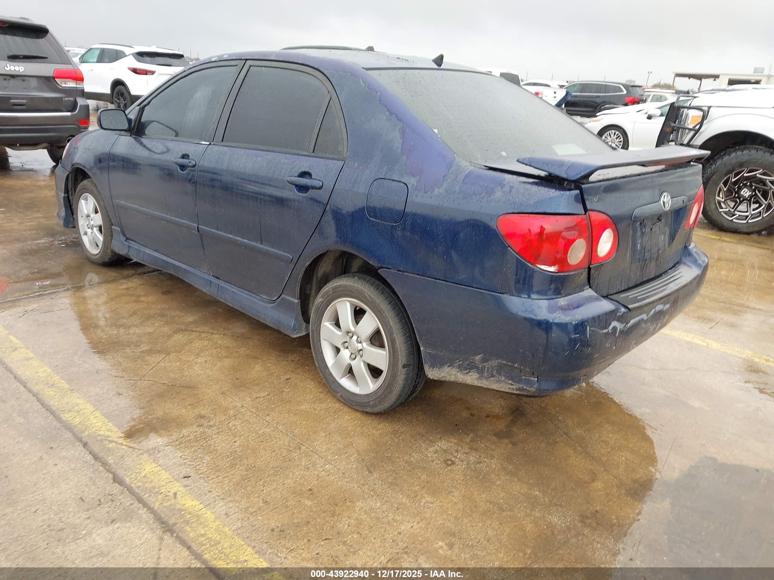 TOYOTA COROLLA image 3