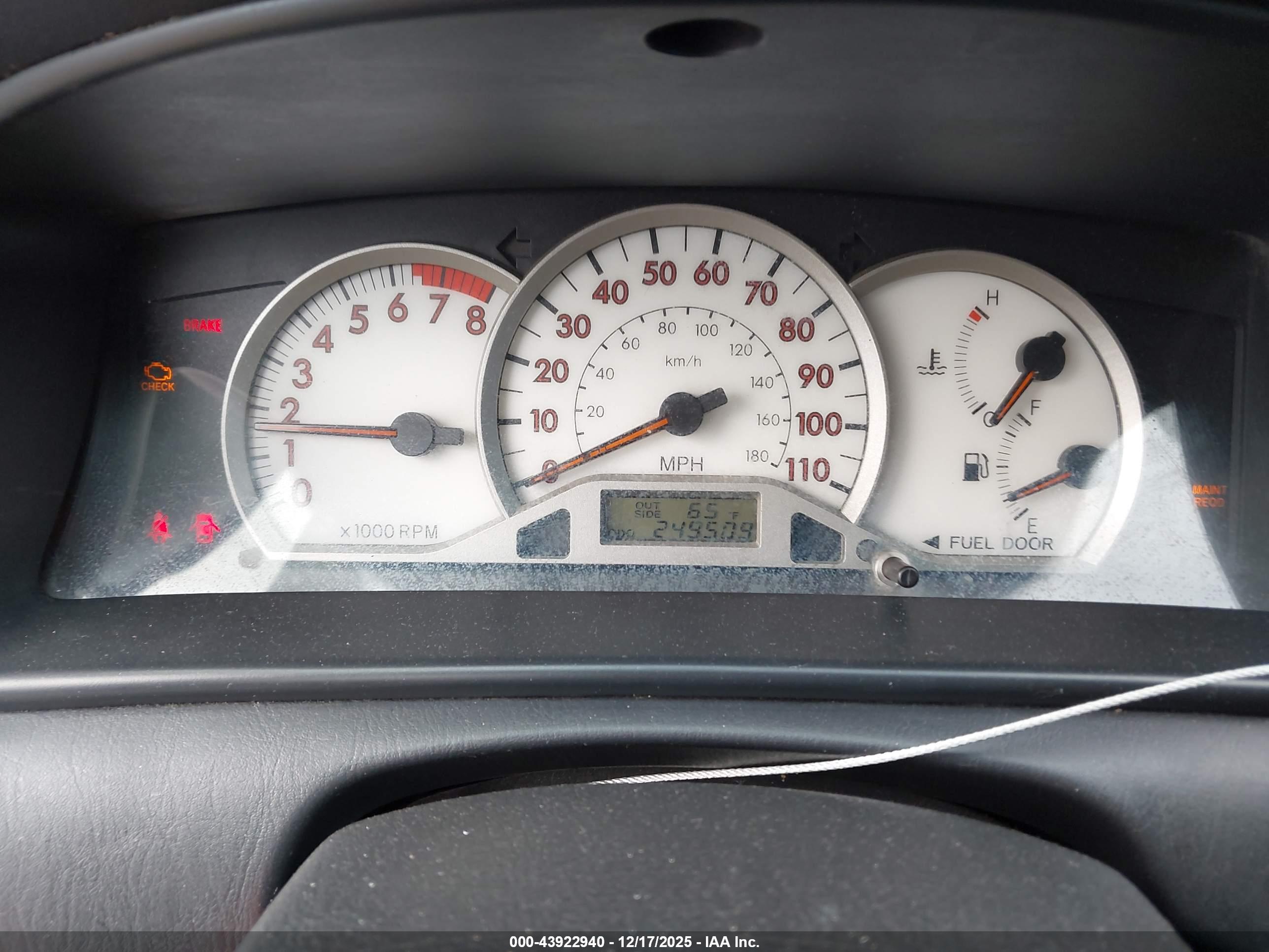 TOYOTA COROLLA image 7