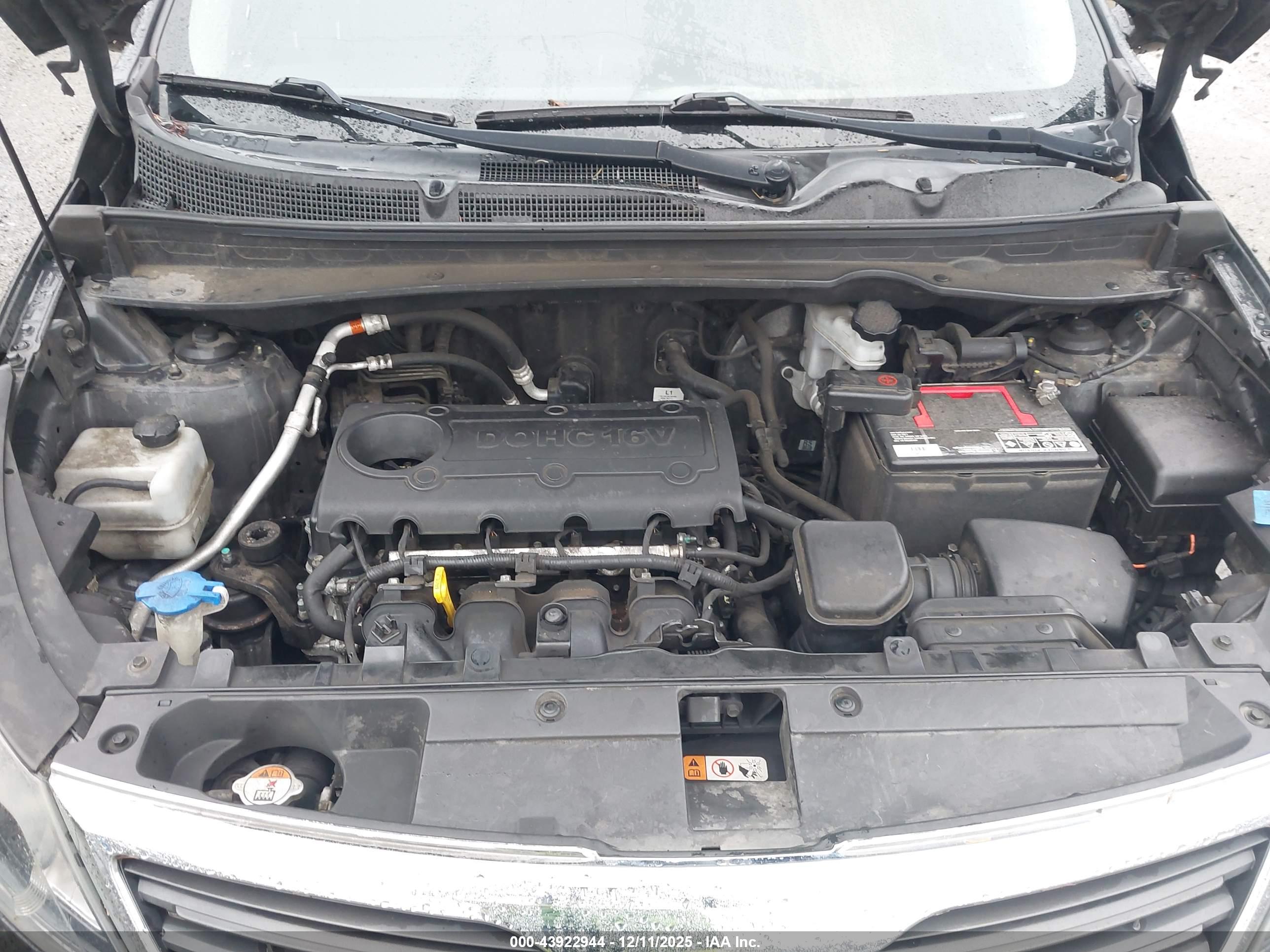KIA SPORTAGE image 10