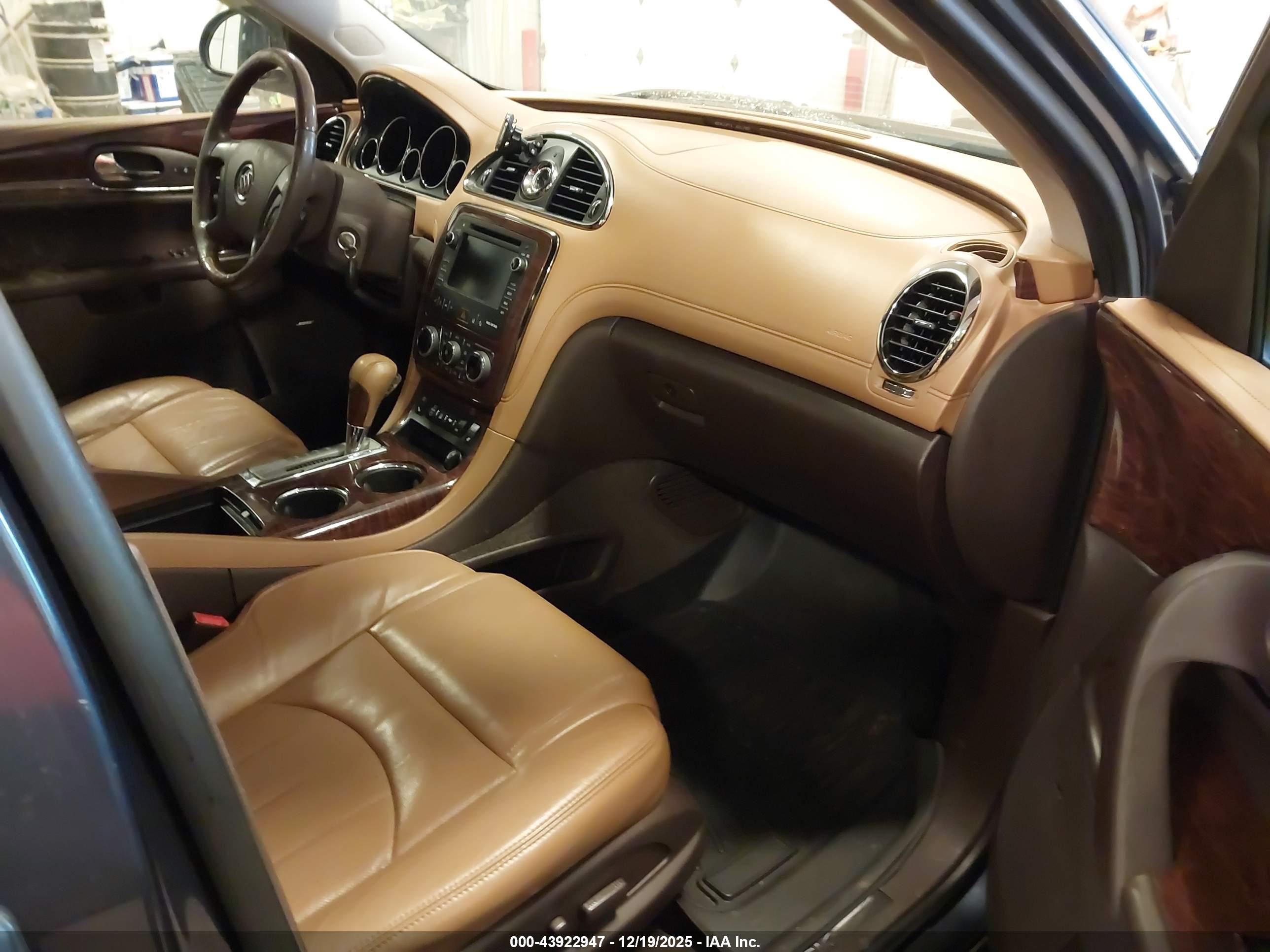 BUICK ENCLAVE image 5