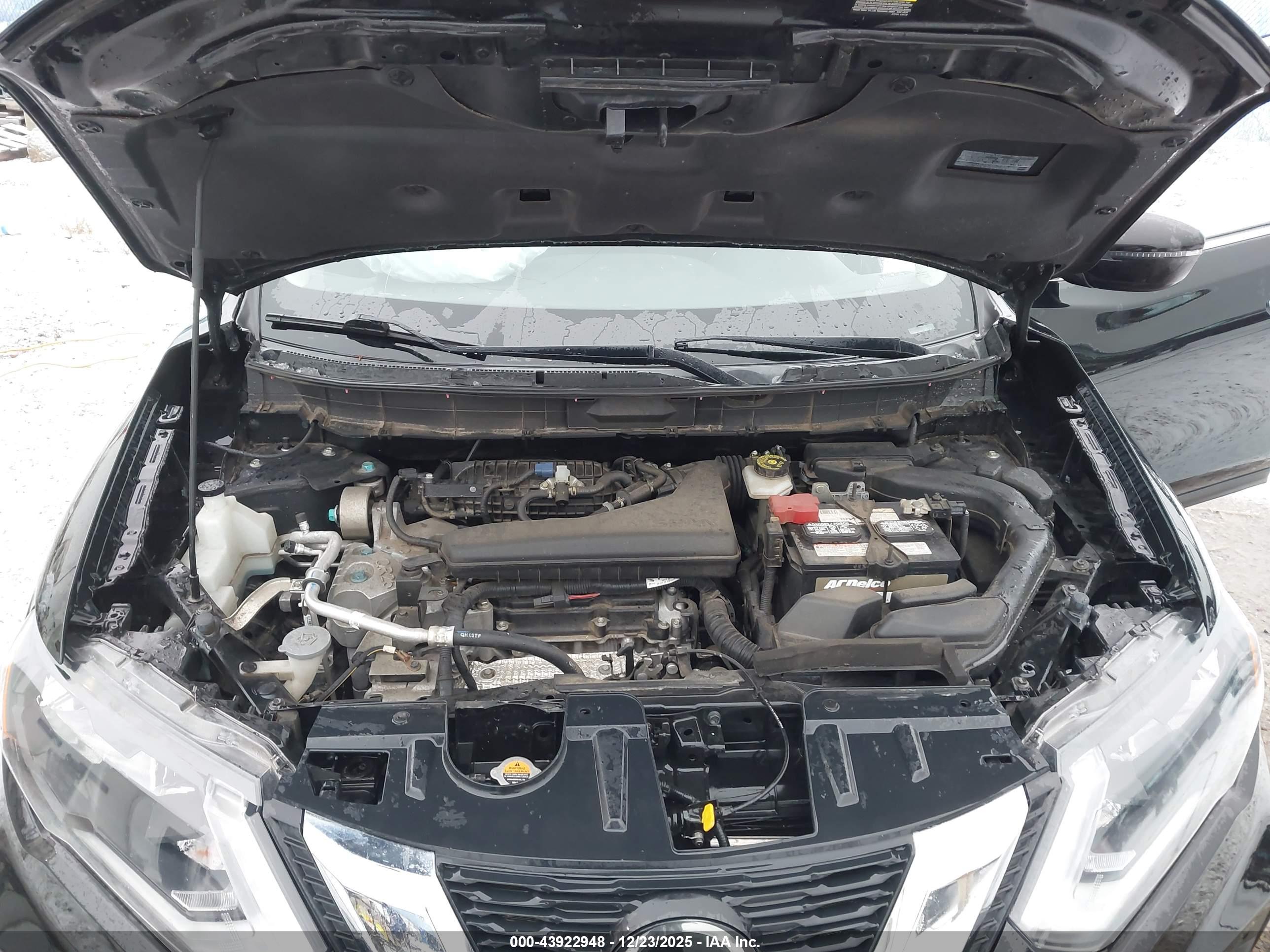 NISSAN ROGUE image 10