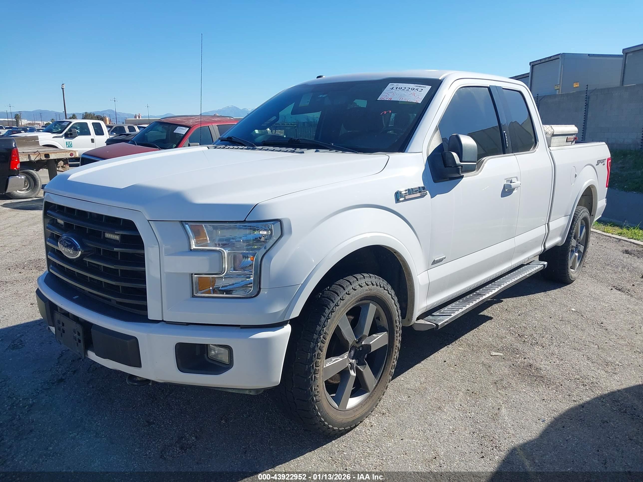 FORD F-150 image 2
