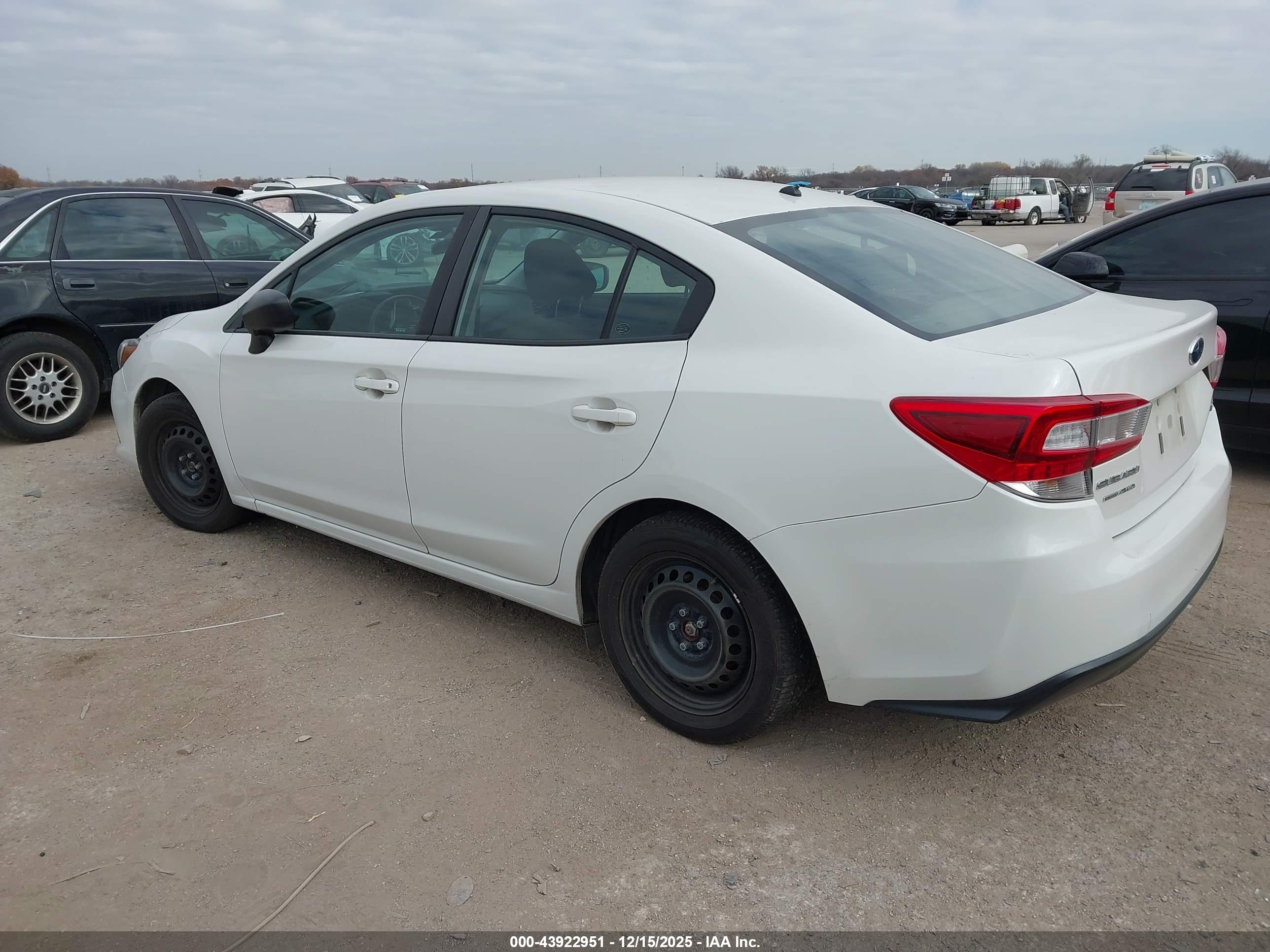 SUBARU IMPREZA image 3