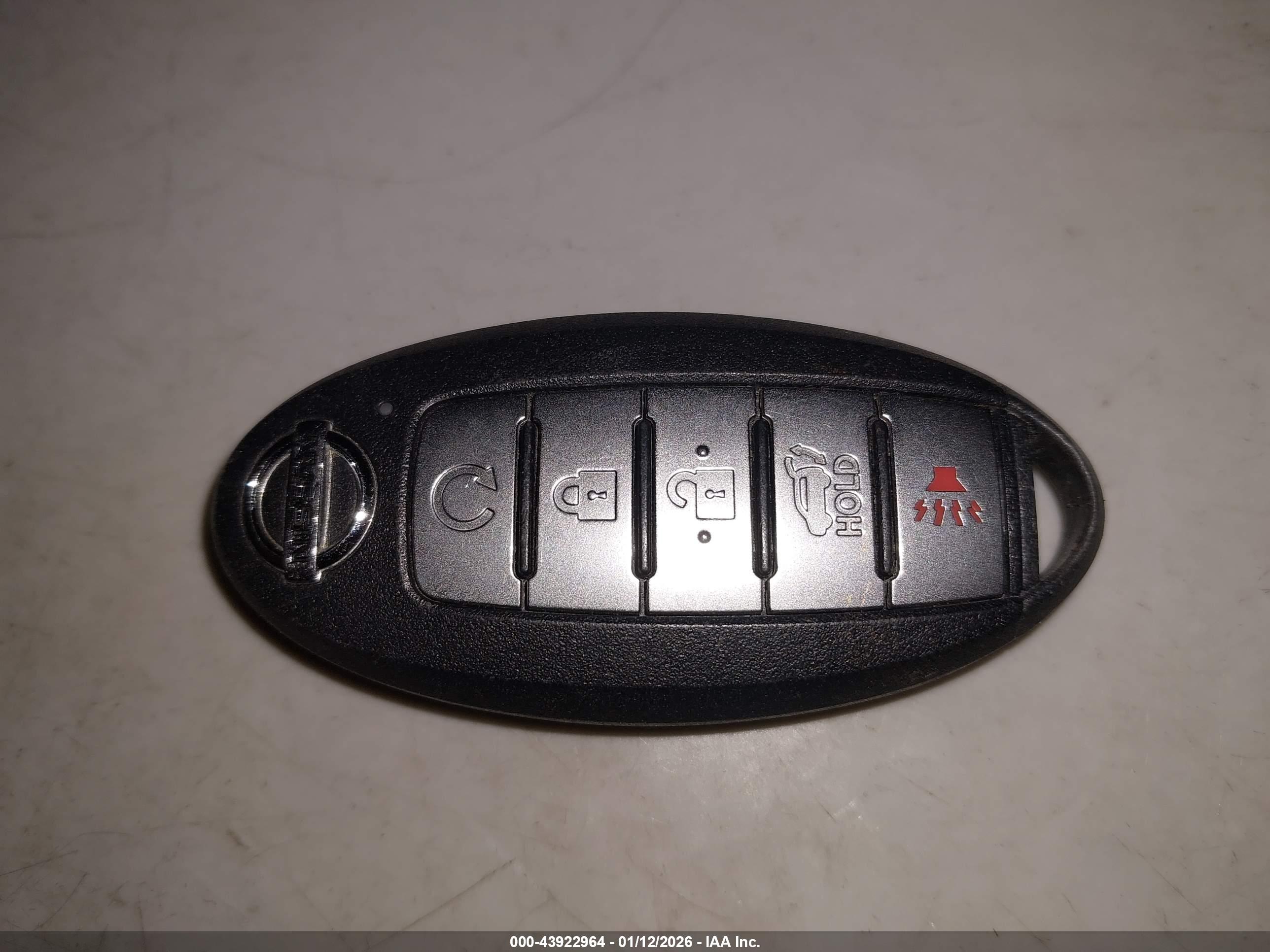 NISSAN ROGUE image 11