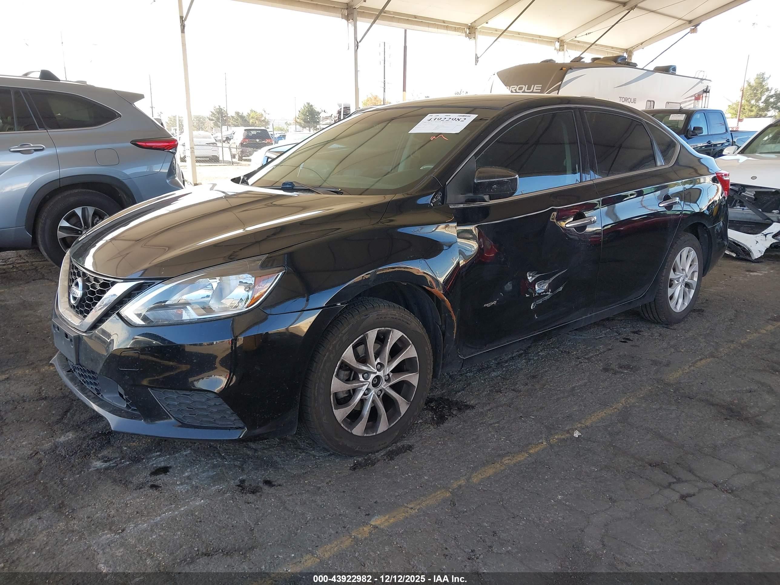 NISSAN SENTRA image 2