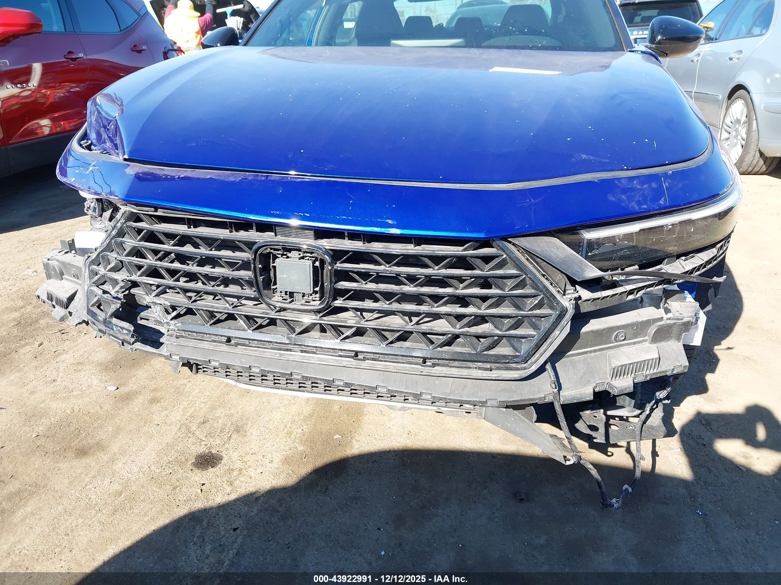HONDA ACCORD image 6