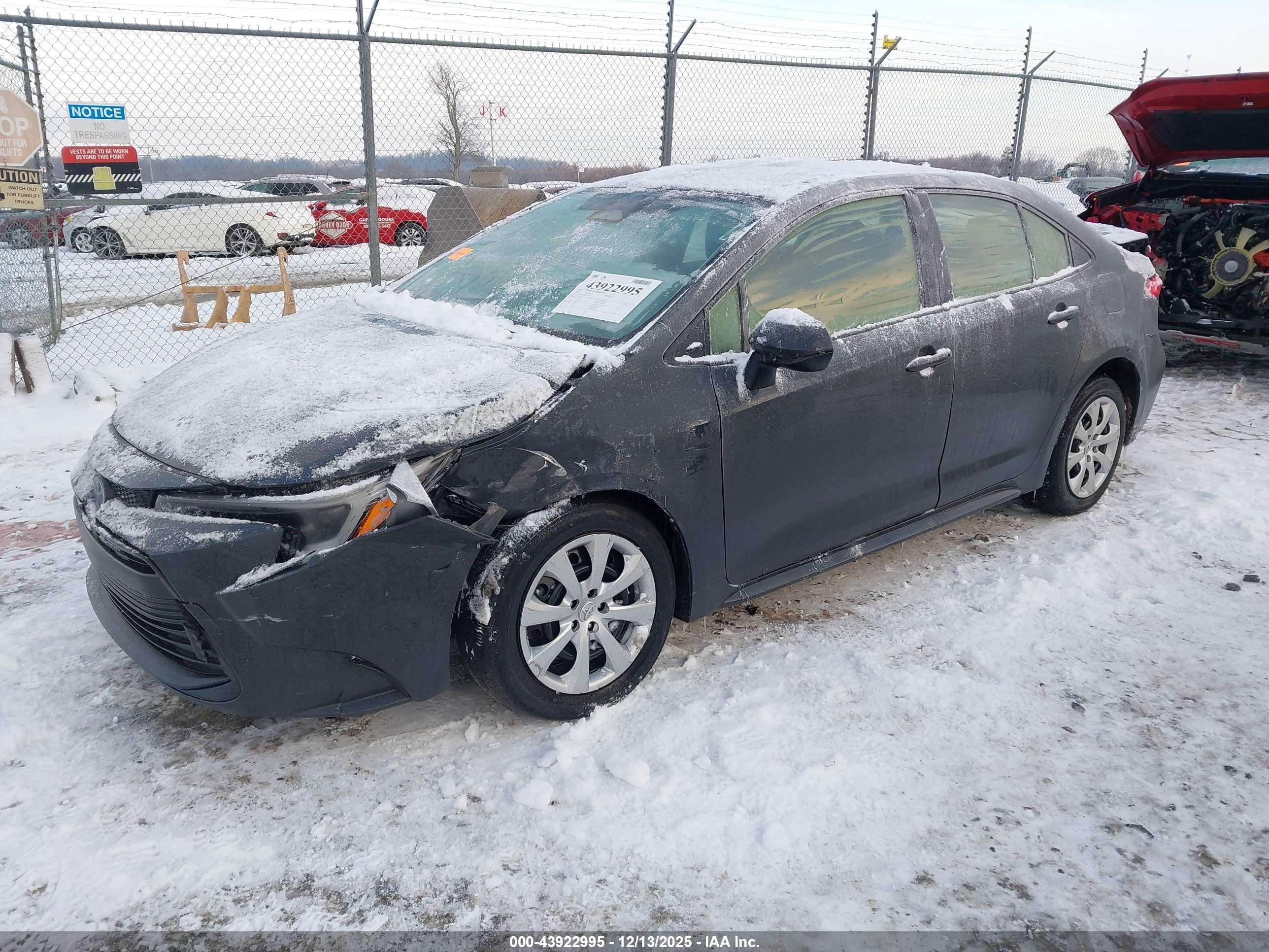TOYOTA COROLLA image 2