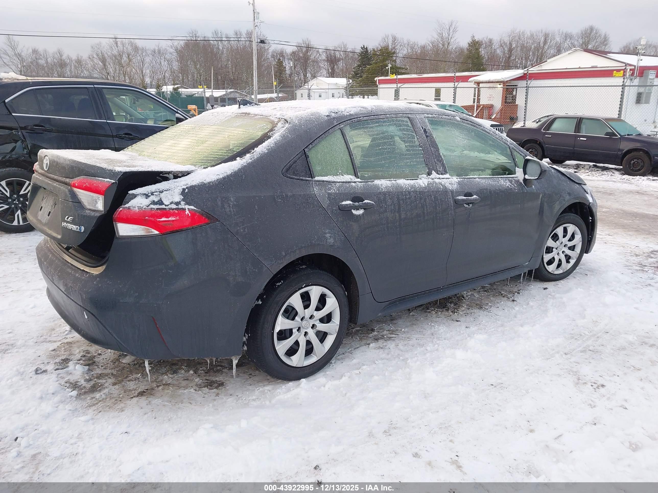 TOYOTA COROLLA image 4