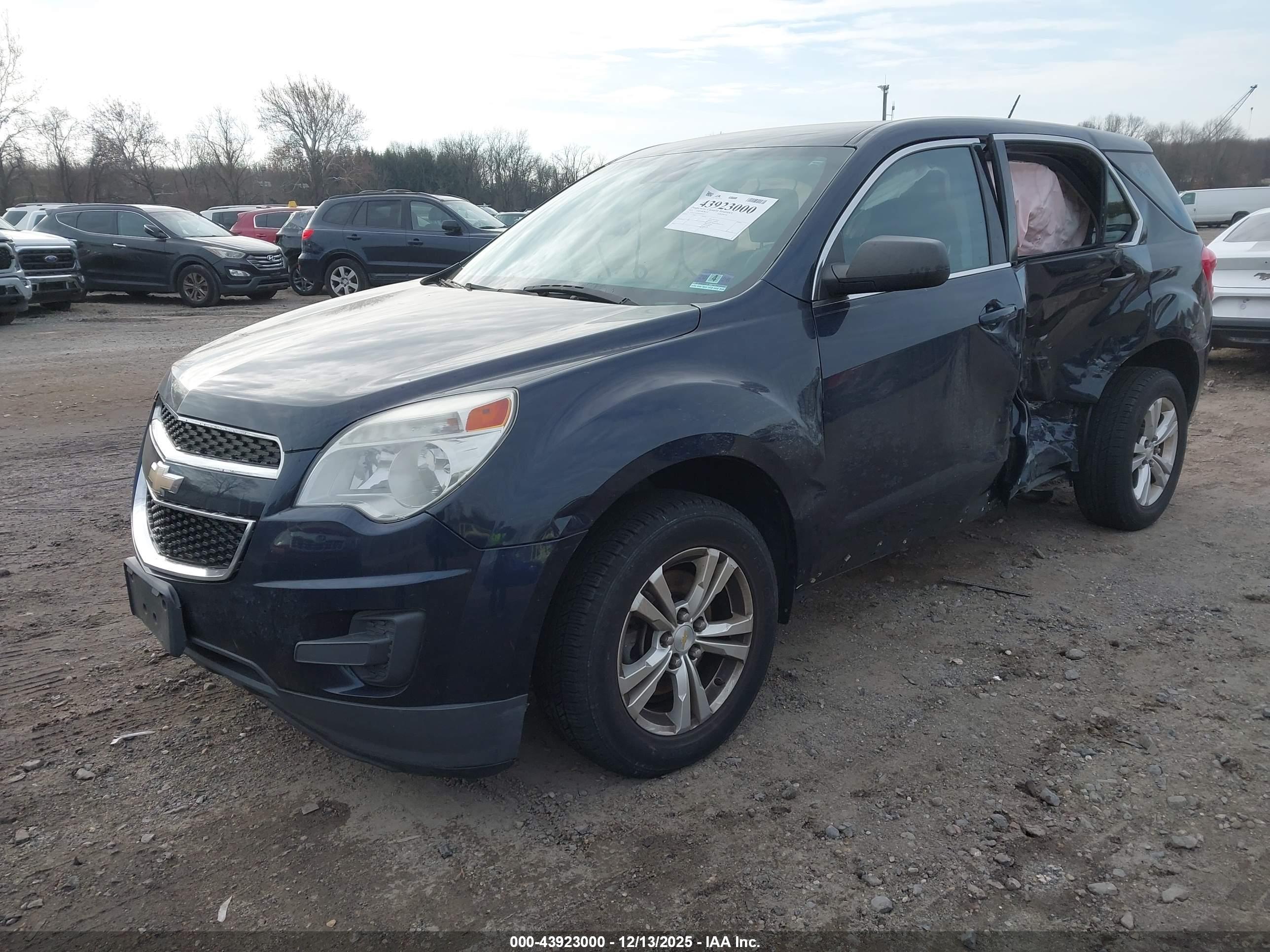 CHEVROLET EQUINOX image 2