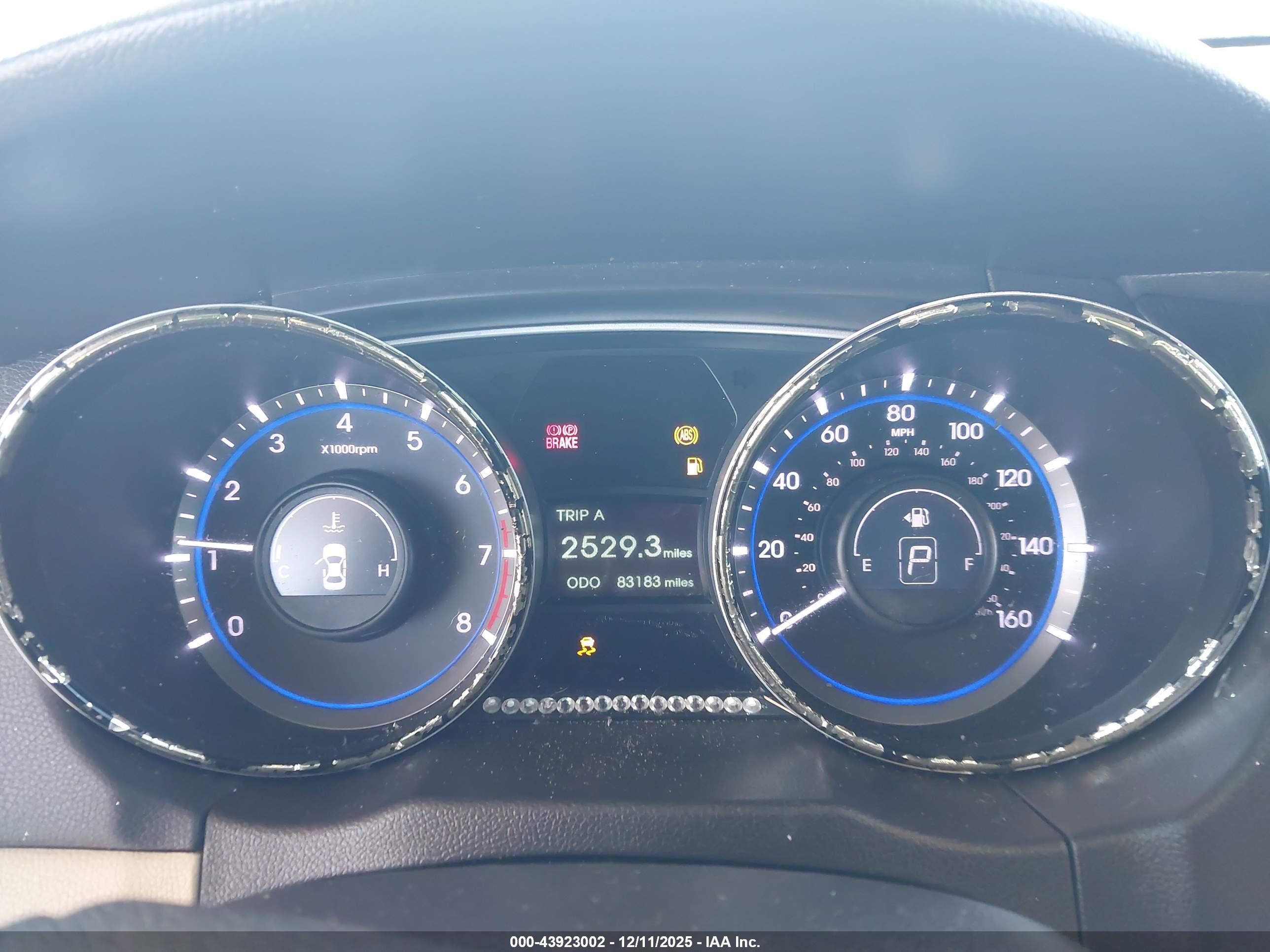 HYUNDAI SONATA image 7