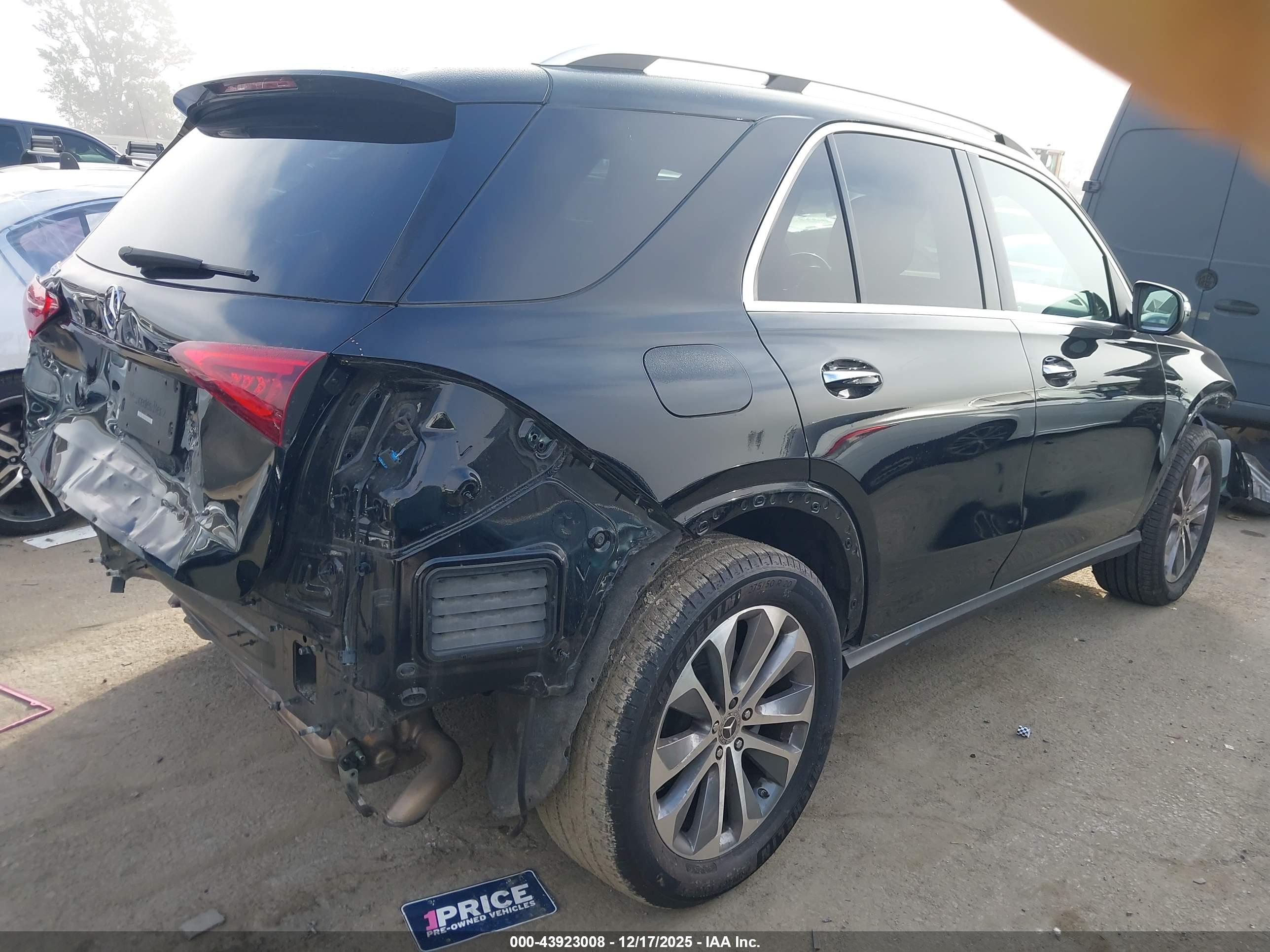 MERCEDES-BENZ GLE image 4