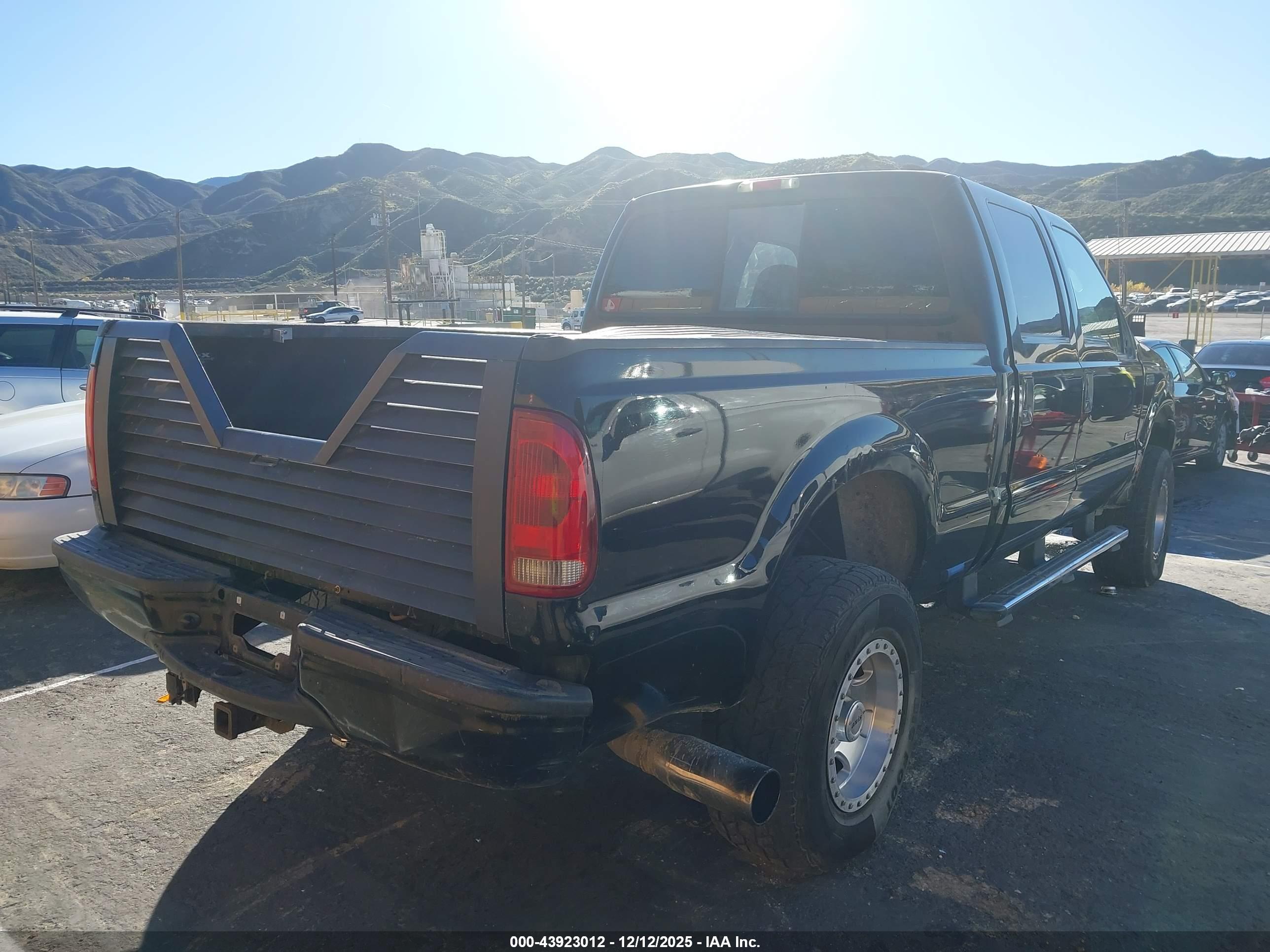 FORD F-250 image 4