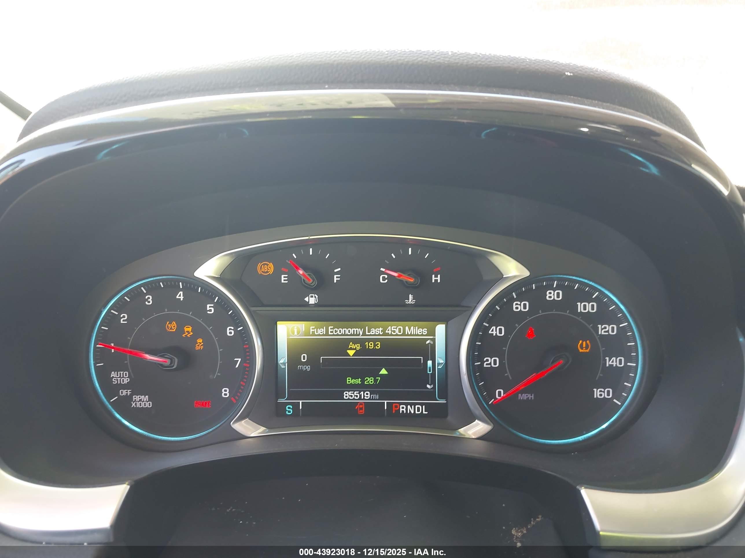 CHEVROLET TRAVERSE image 7