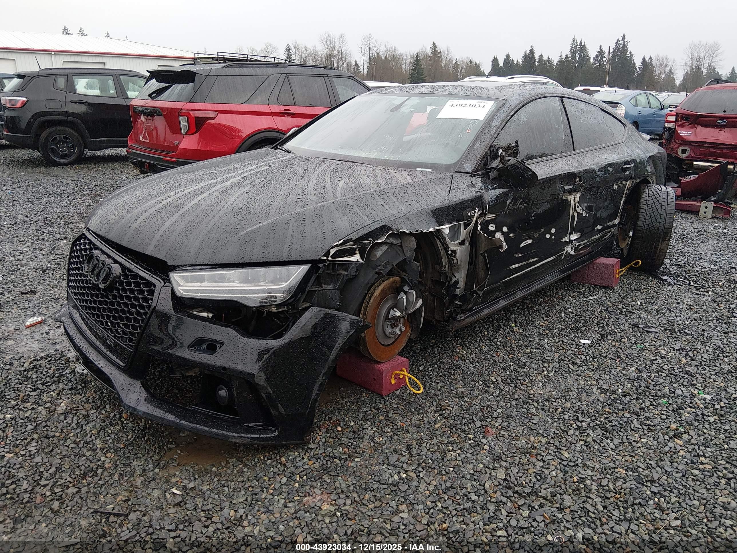 AUDI S7 image 2