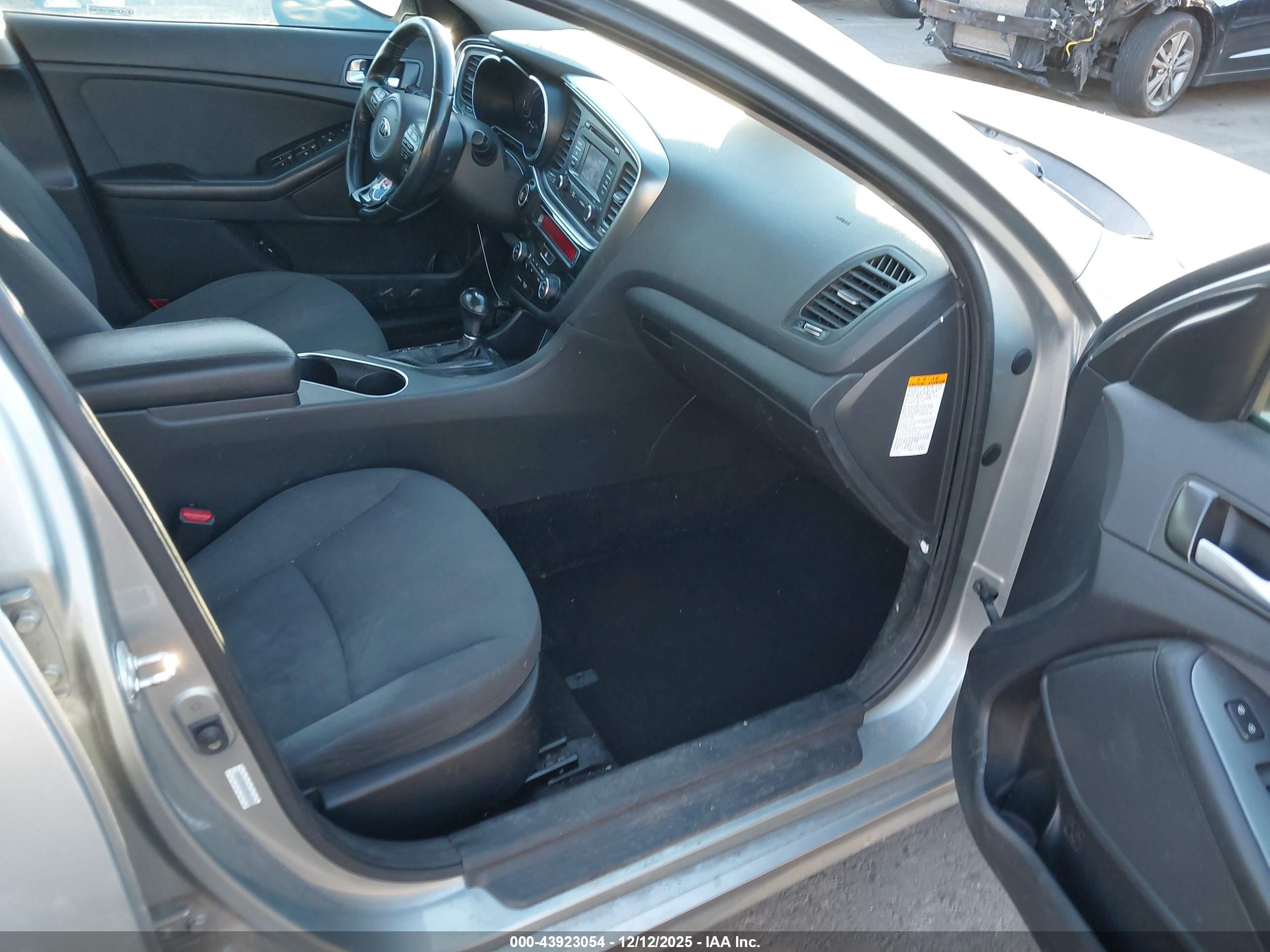 KIA OPTIMA image 5