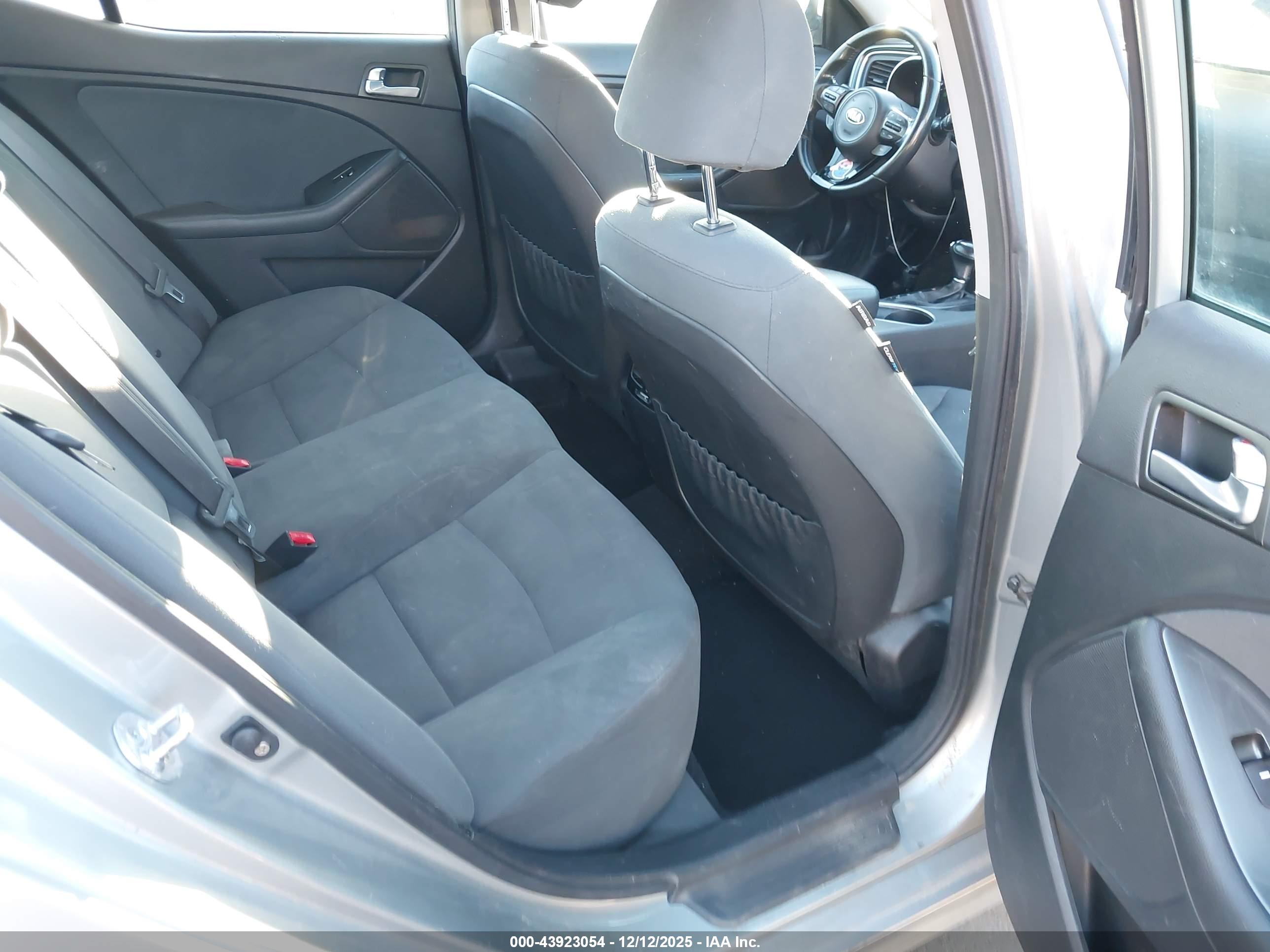 KIA OPTIMA image 8
