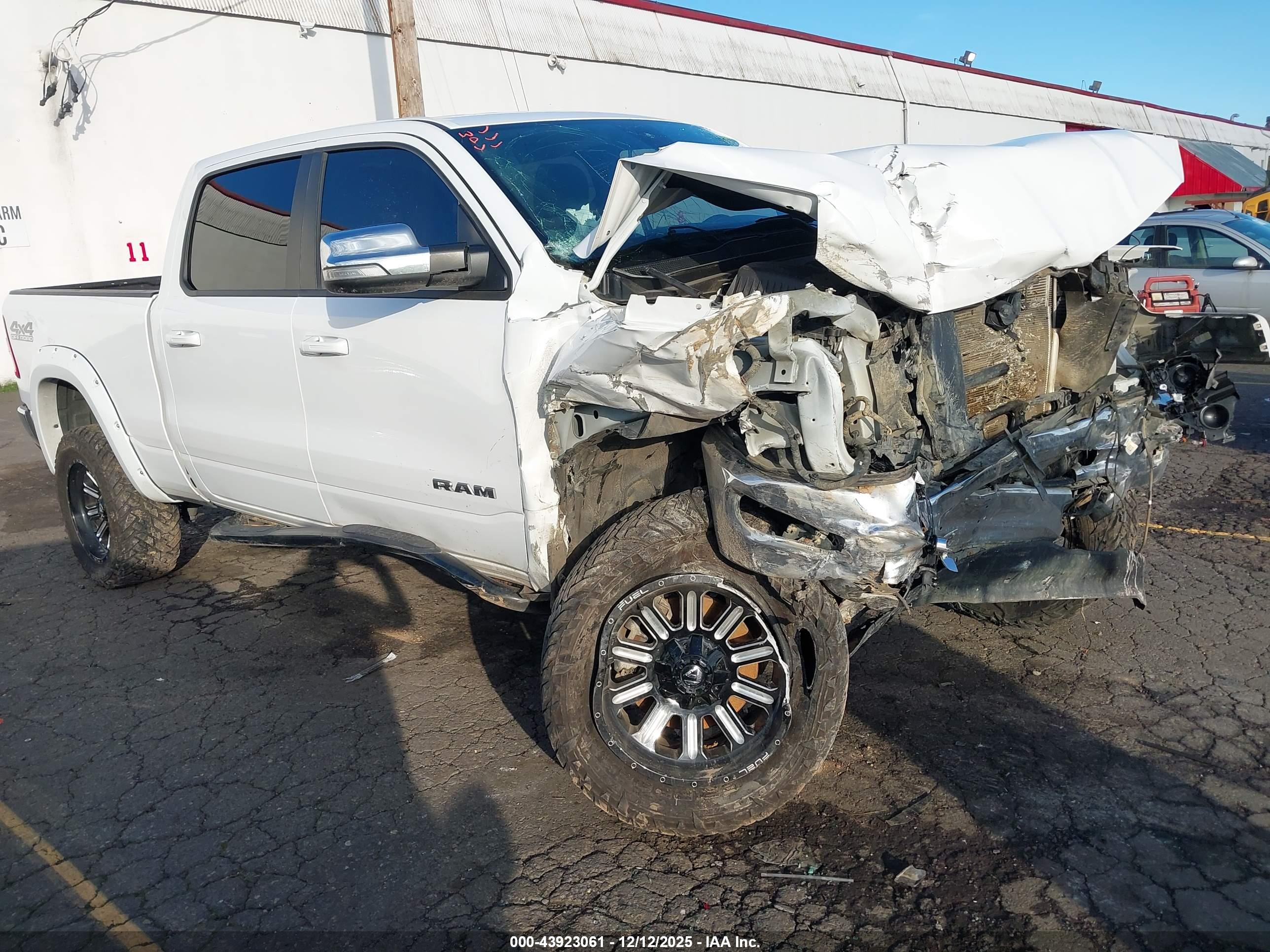 RAM 1500 image 6