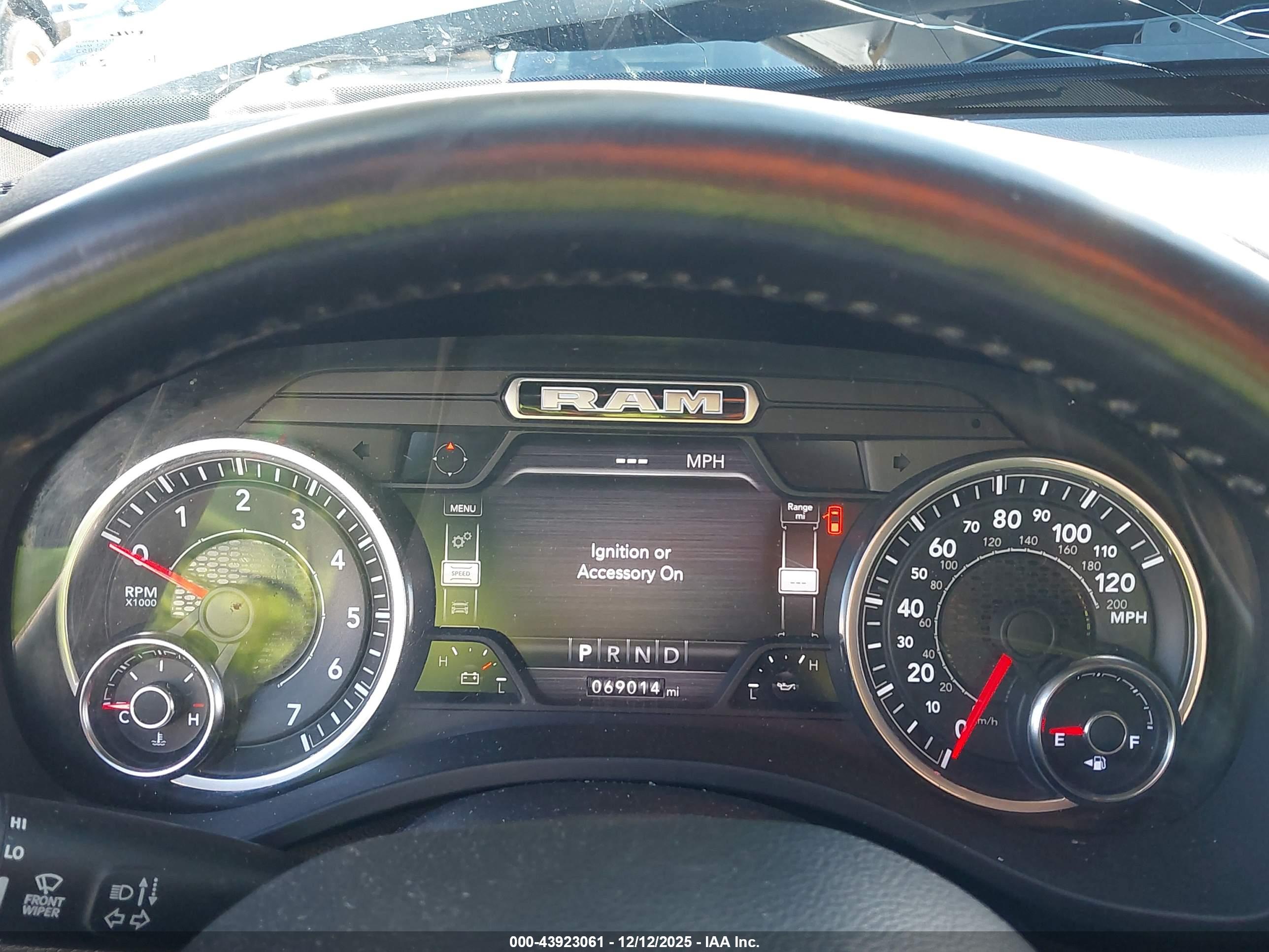 RAM 1500 image 7