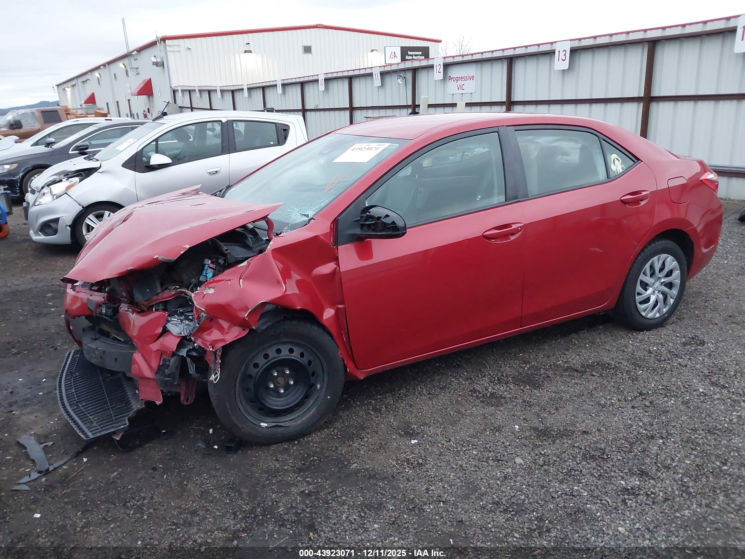 TOYOTA COROLLA image 2