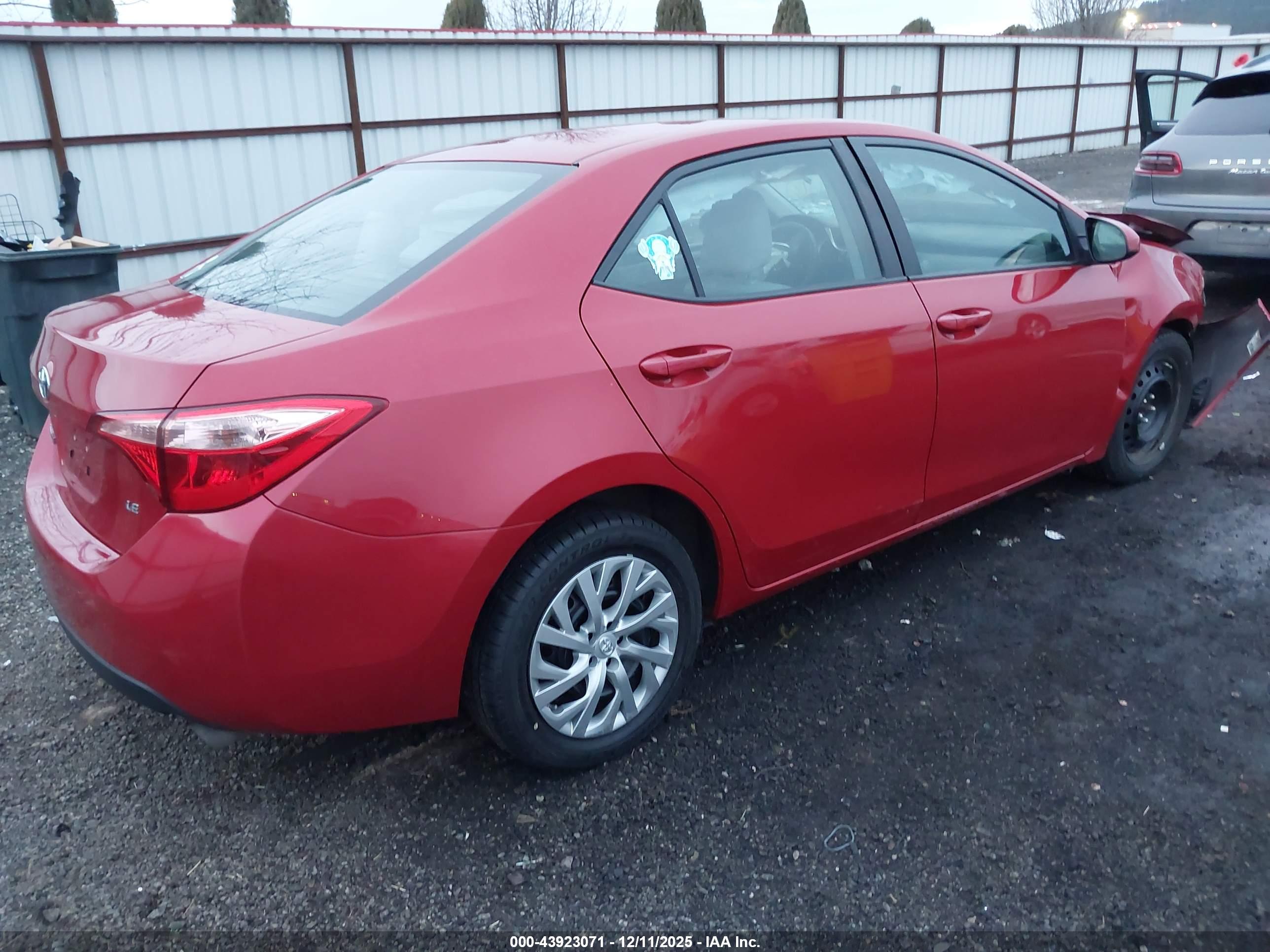 TOYOTA COROLLA image 4