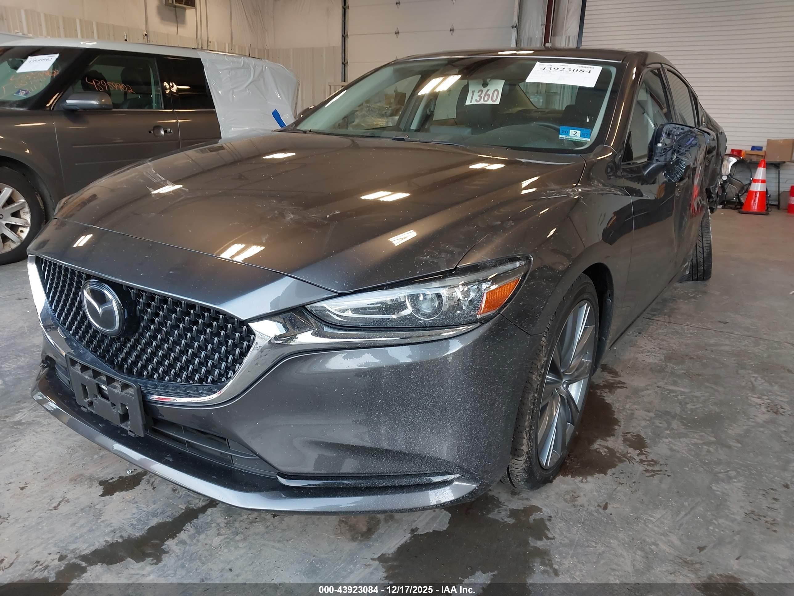 MAZDA MAZDA6 image 2