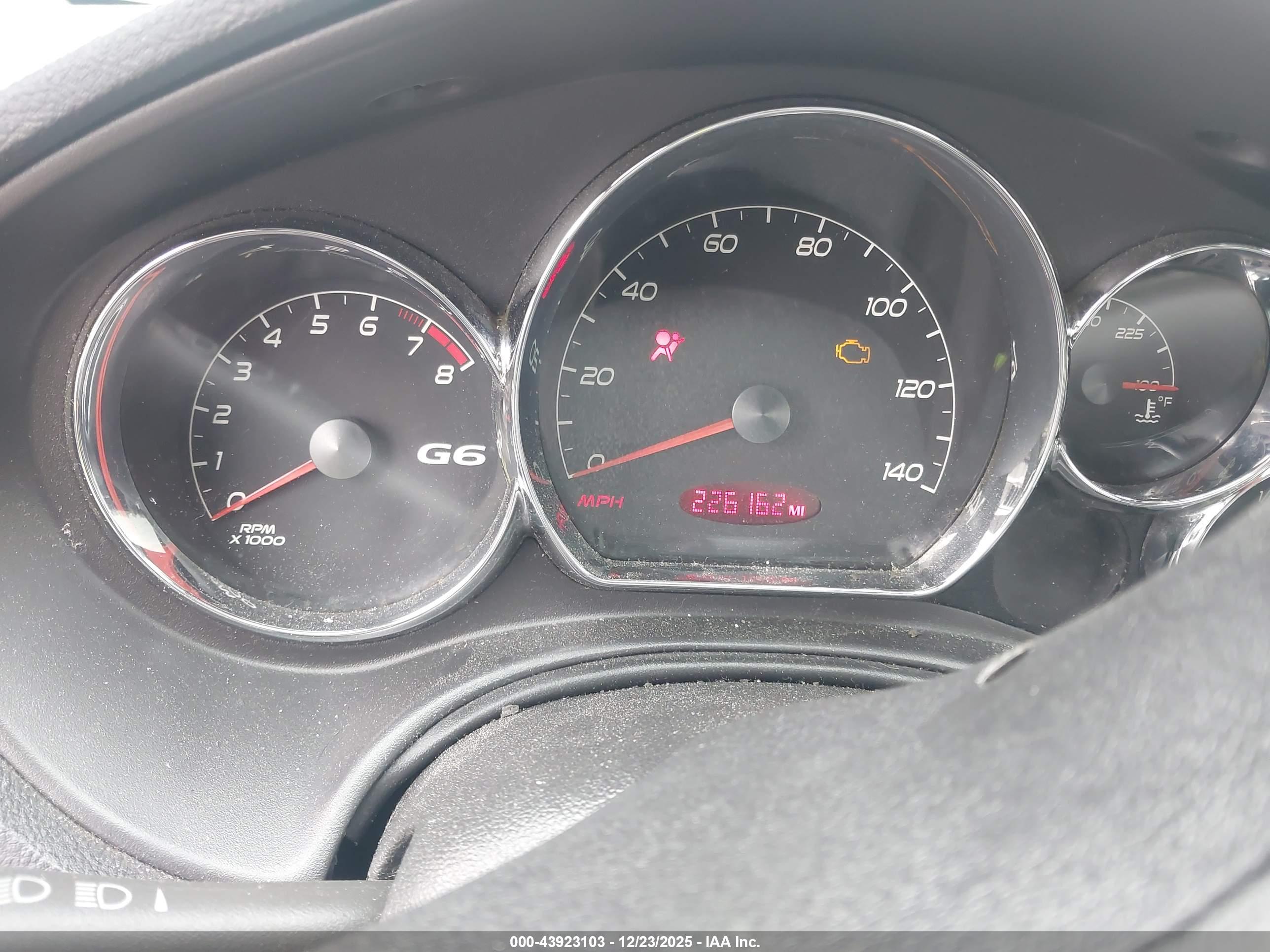 PONTIAC G6 image 7